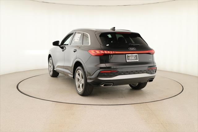 2025 Audi Q5 Premium Plus - Photo 4