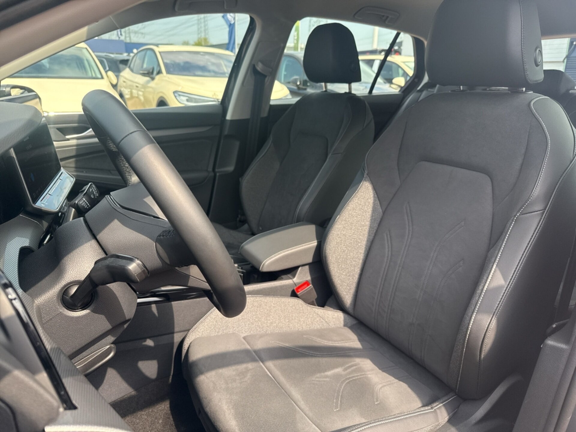 Volkswagen Golf Style
