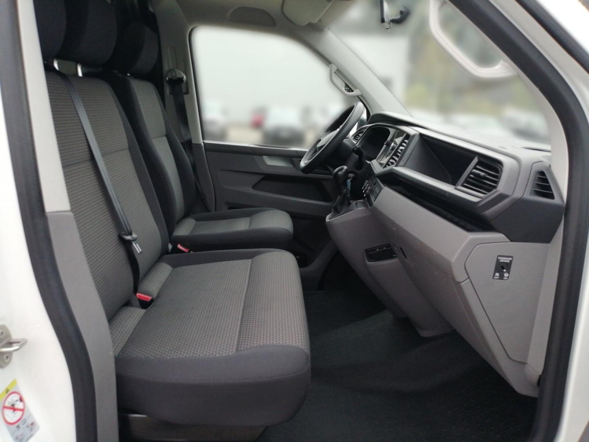 Volkswagen T6.1 Transporter Kasten kurzer Radstand