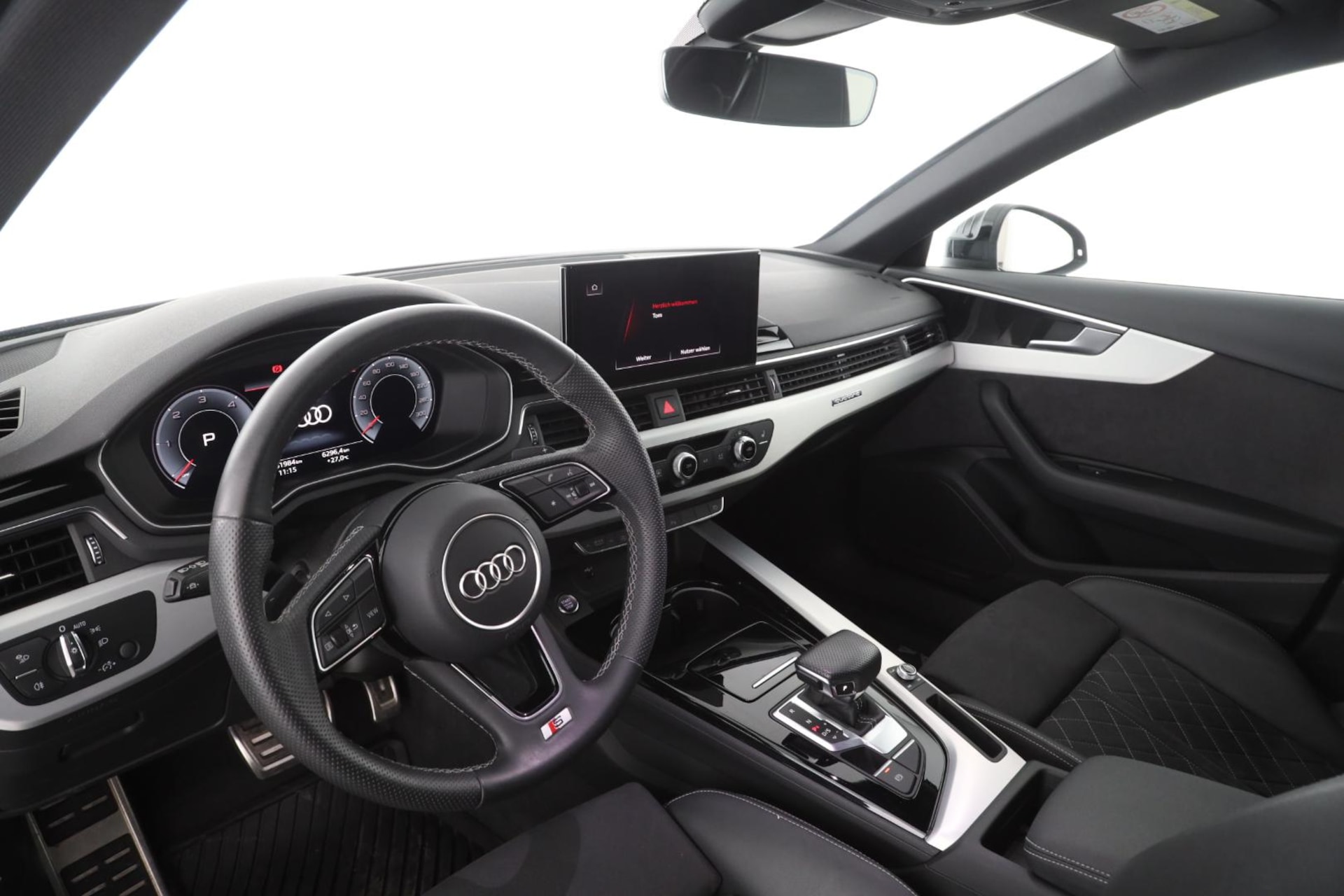Audi A4 Avant S line