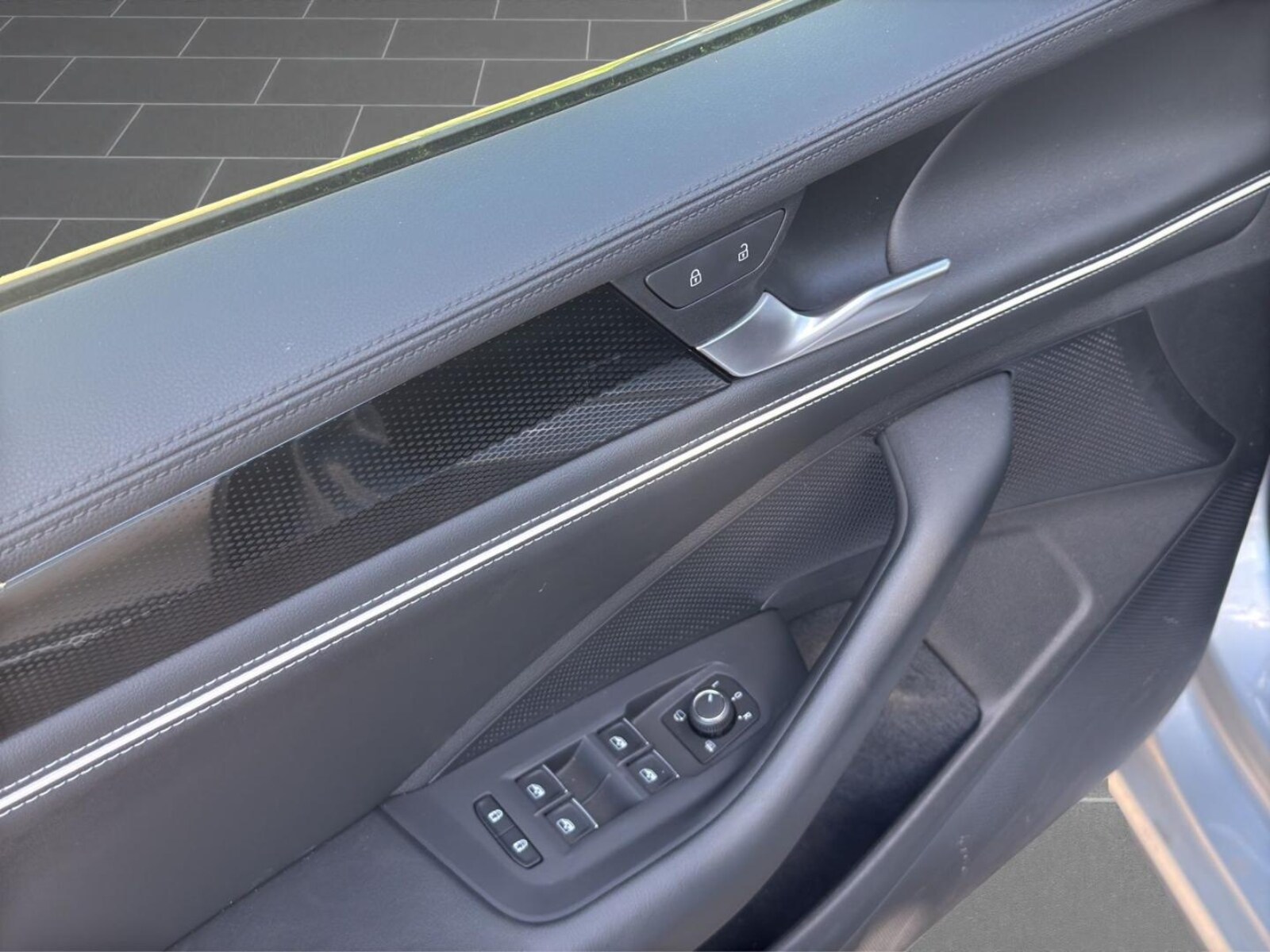 Volkswagen Passat – Bild 13