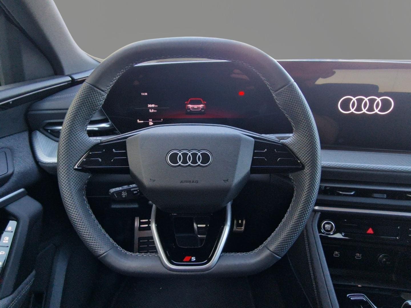 Bild über Audi Q5 Sportback TFSI 150 kW S tronic - für weitere Informationen kontaktieren Sie den Audi Partner