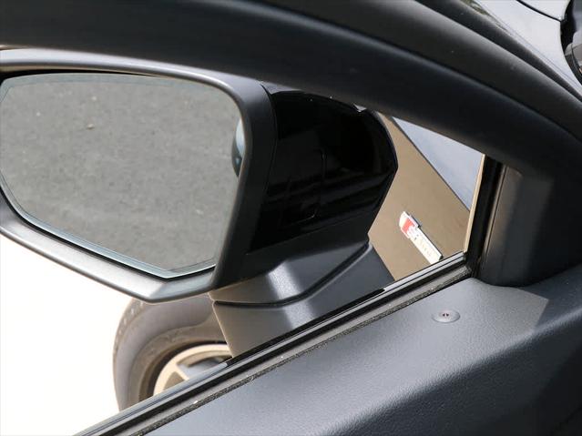 2025 AUDI Q3 - Image 25