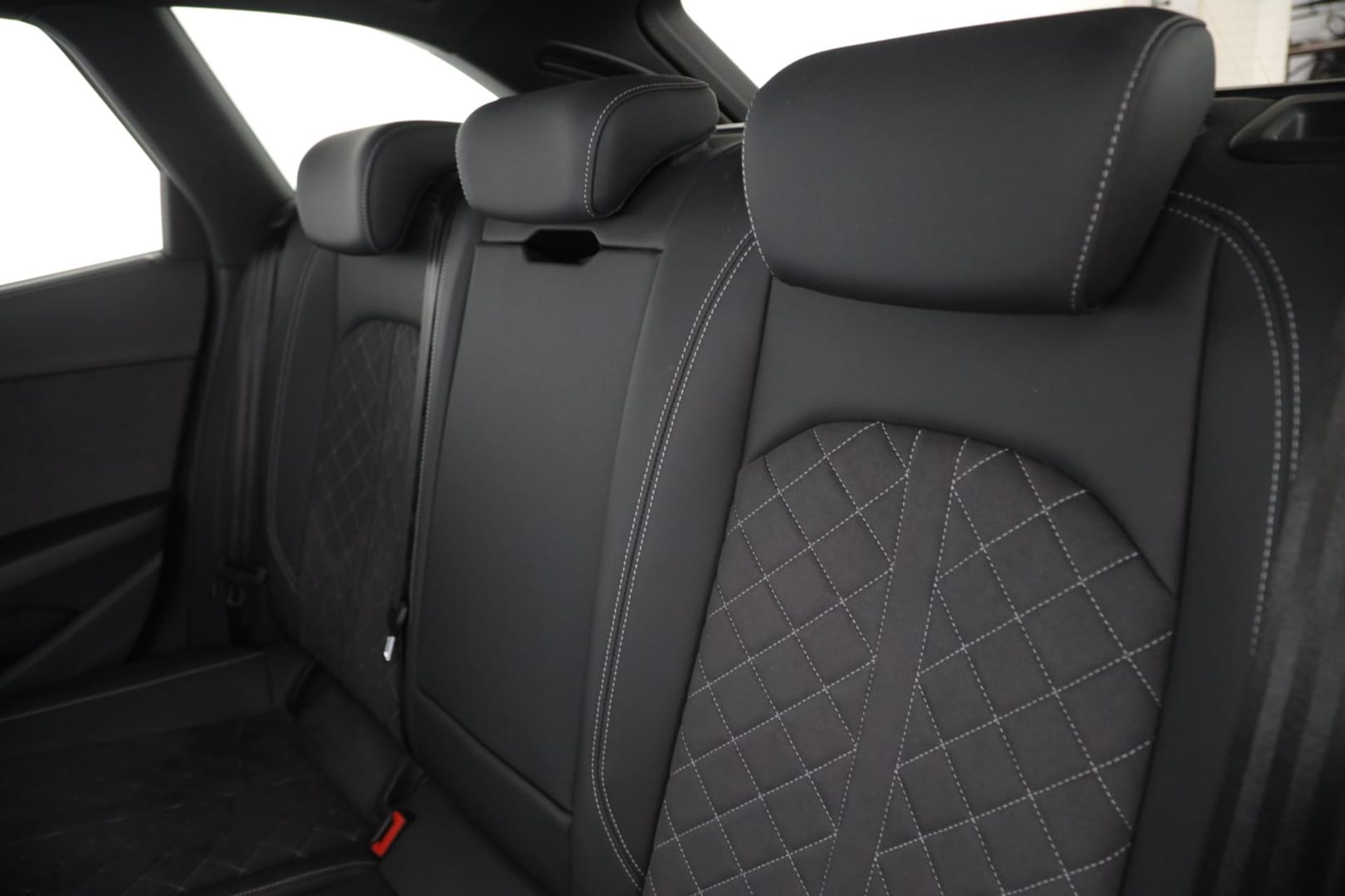 Audi A4 Avant S line