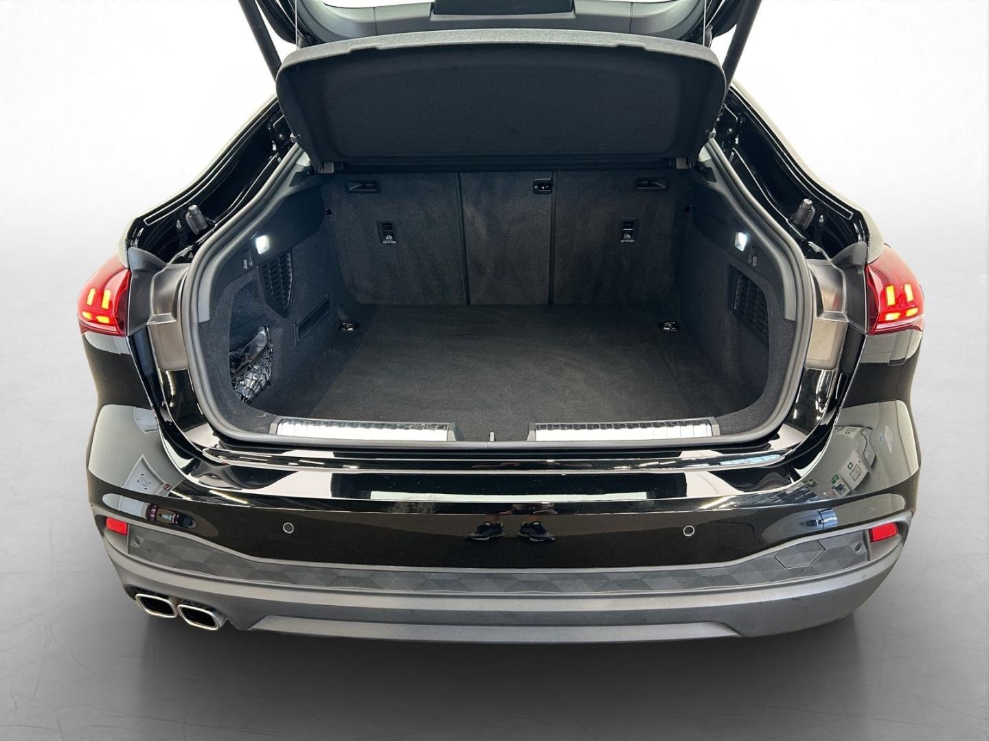 Bild über Audi A5 Limousine TDI 150 kW S tronic - für weitere Informationen kontaktieren Sie den Audi Partner