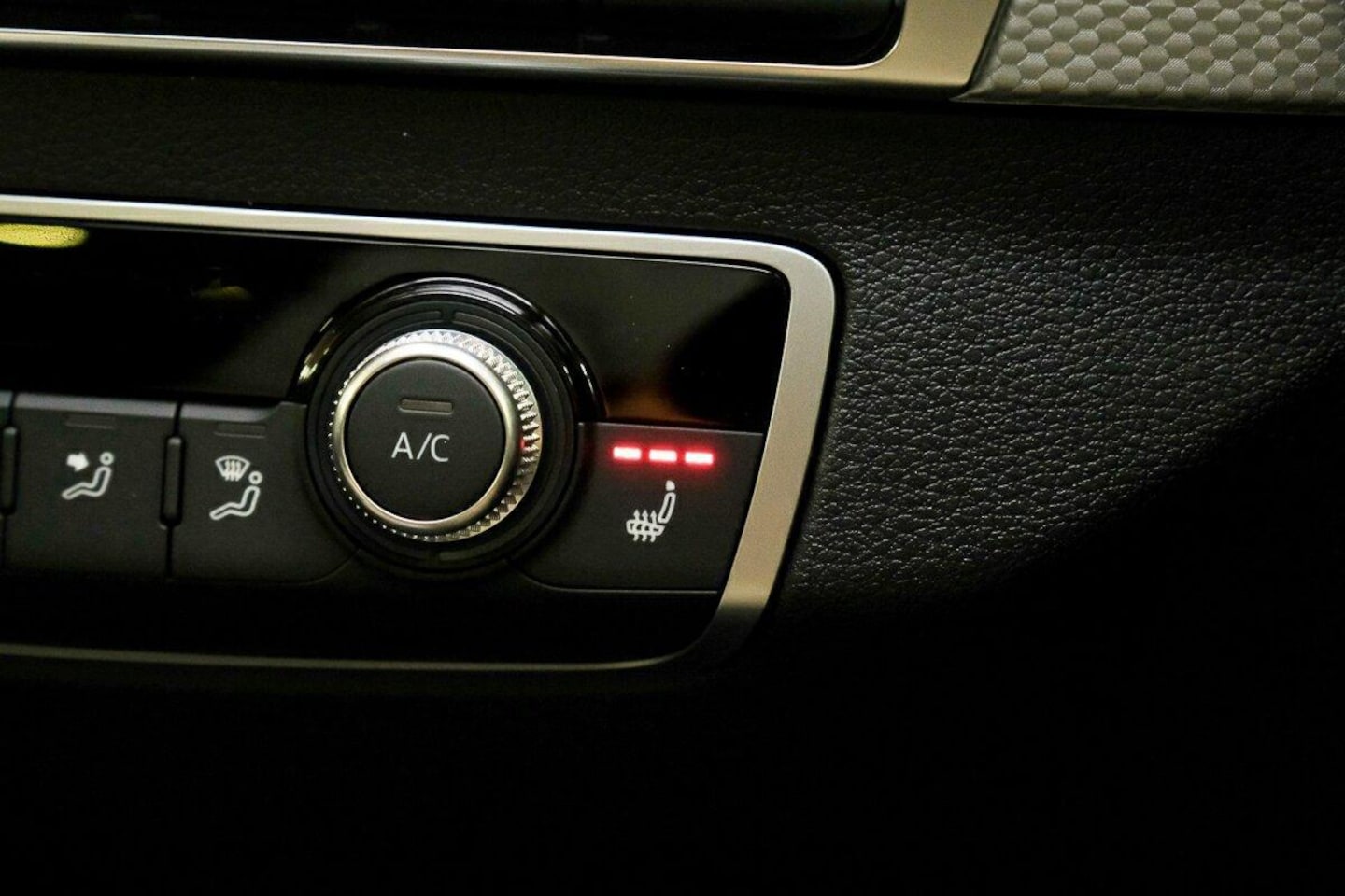 Image about Audi Q2 S line edition TFSI S tronic
