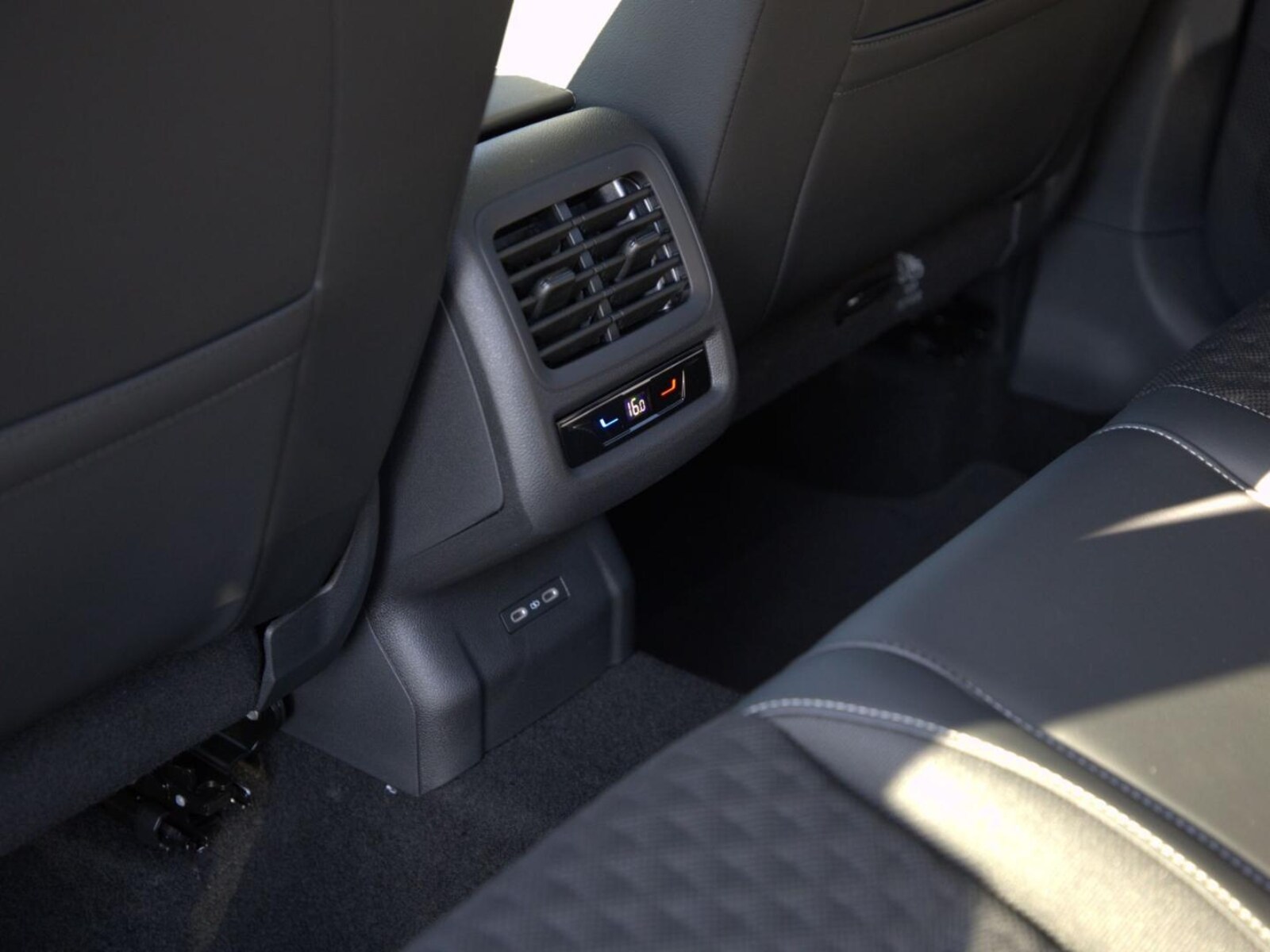 Volkswagen T-Roc – Bild 19