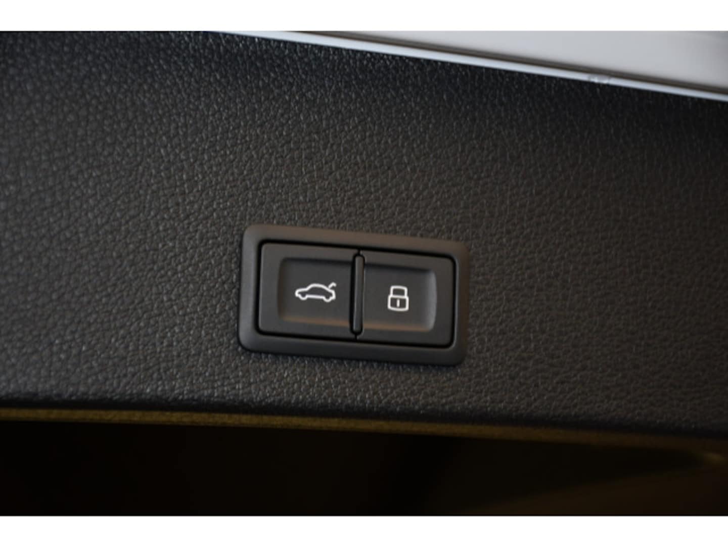 Bild über Audi Q2 35 TFSI S tronic - für weitere Informationen kontaktieren Sie den Audi Partner