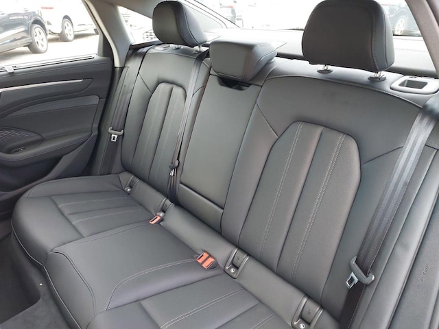 2026 Audi A6 Premium Plus - Photo 14