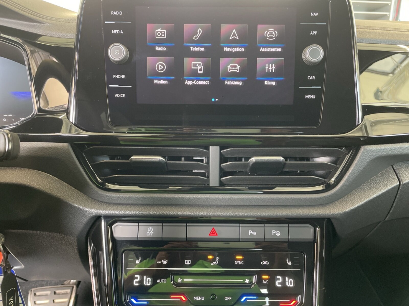 Volkswagen T-Roc – Bild 13
