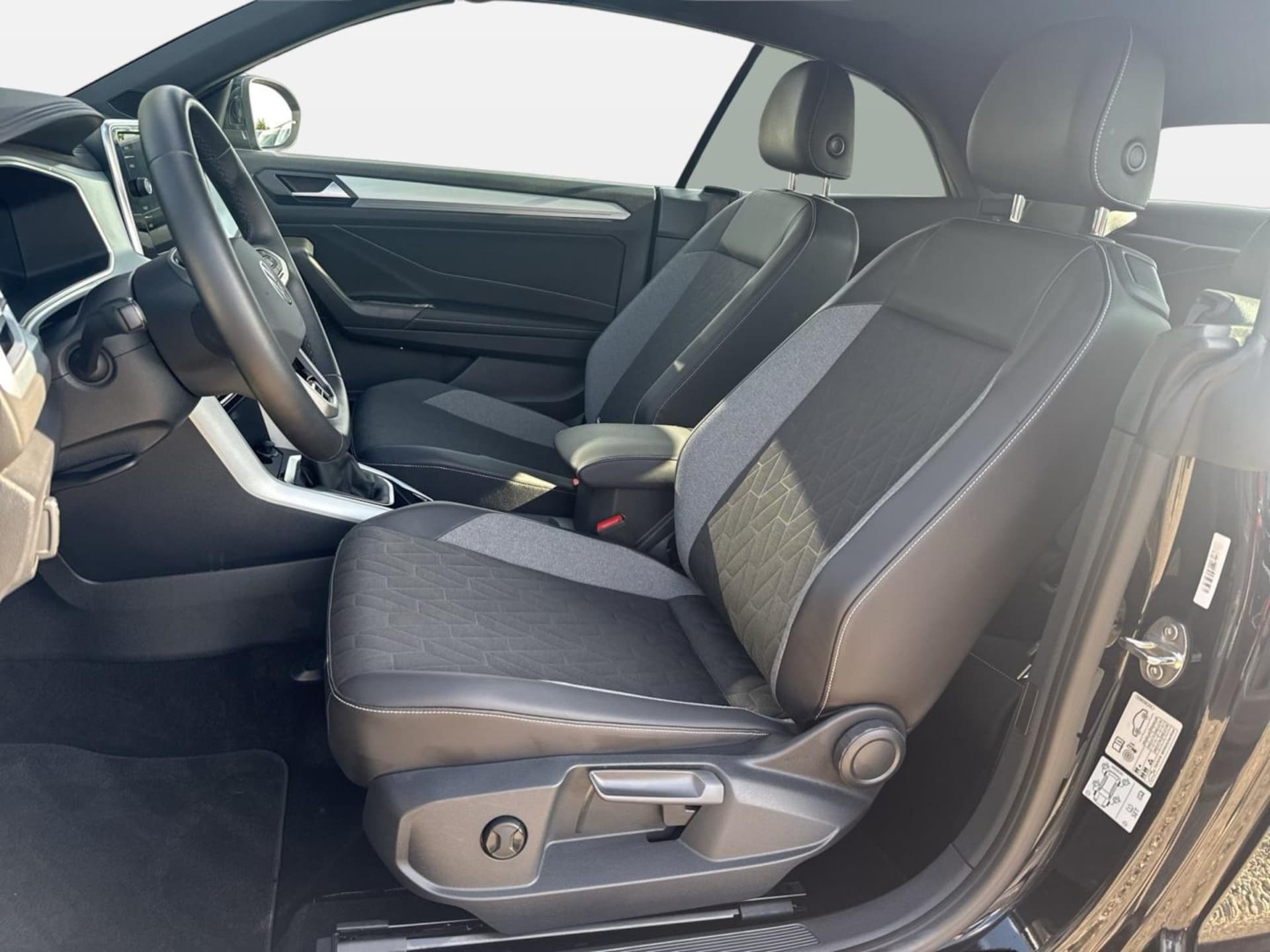 Volkswagen T-Roc Cabriolet Style