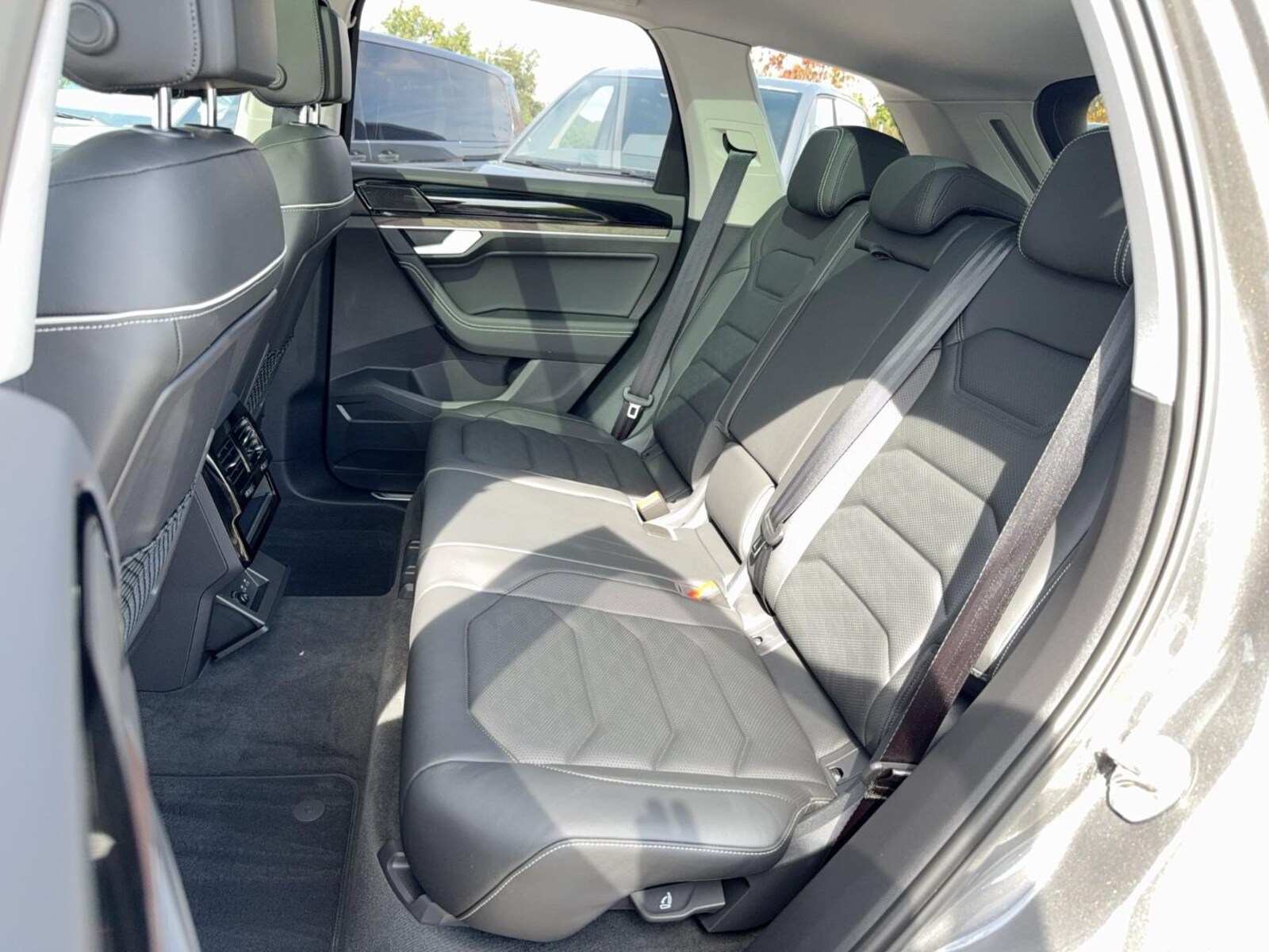 Volkswagen Touareg – Bild 13