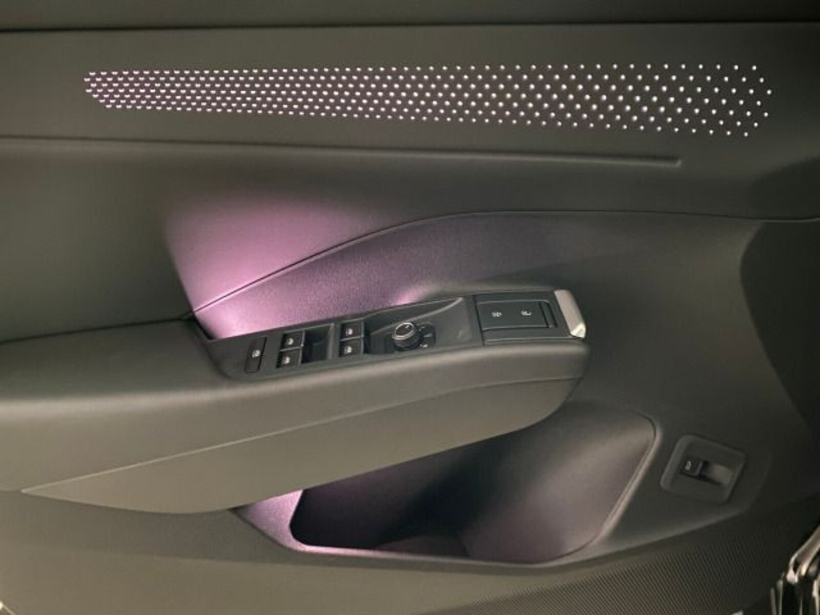 Volkswagen T-Roc – Bild 11