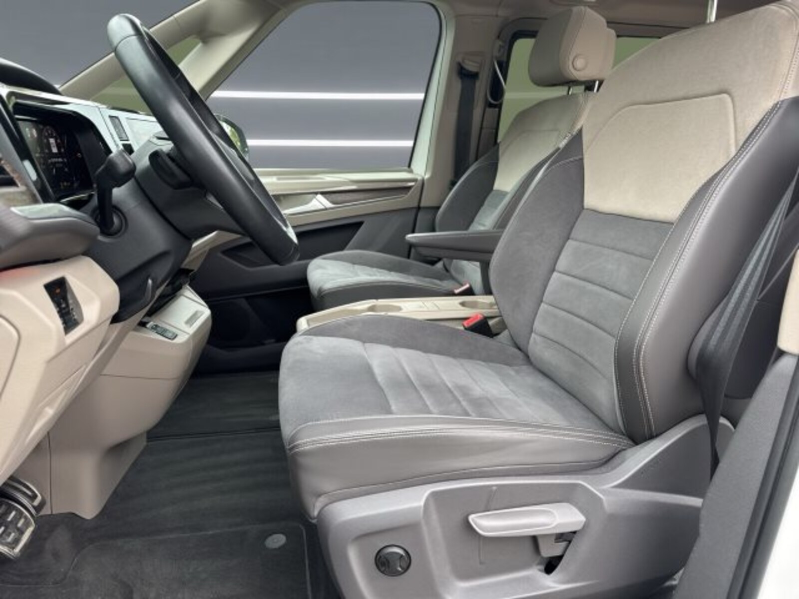 Volkswagen Multivan Langversion – Bild 12