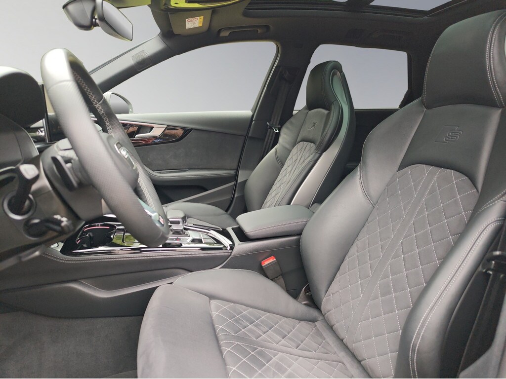 Image about Audi A4 Avant S line 40 TDI quattro S tronic
