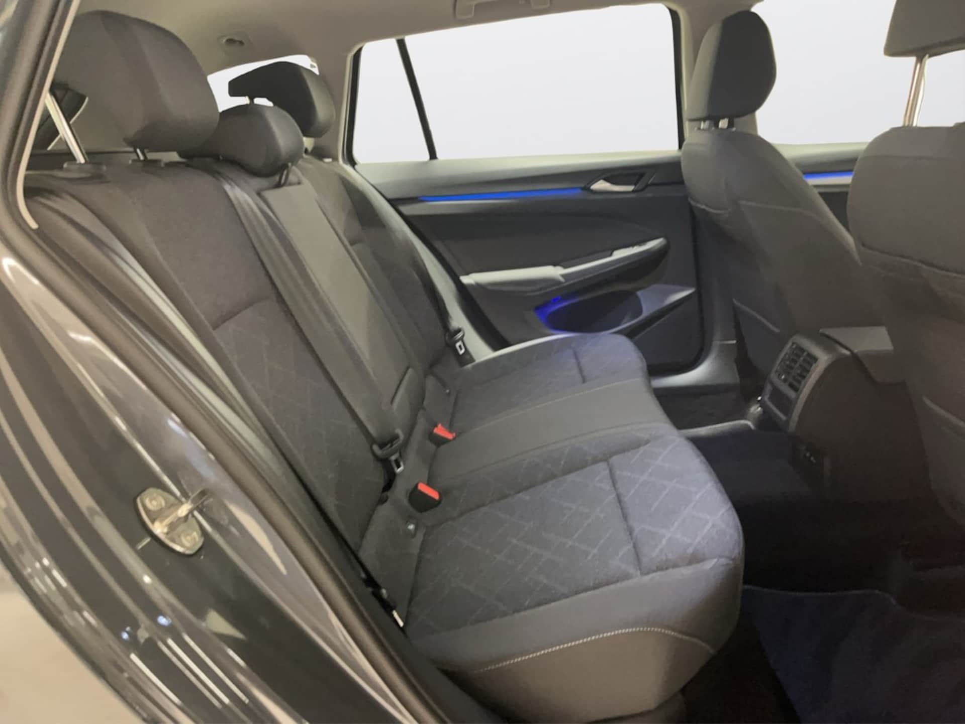 Volkswagen Golf Variant Life