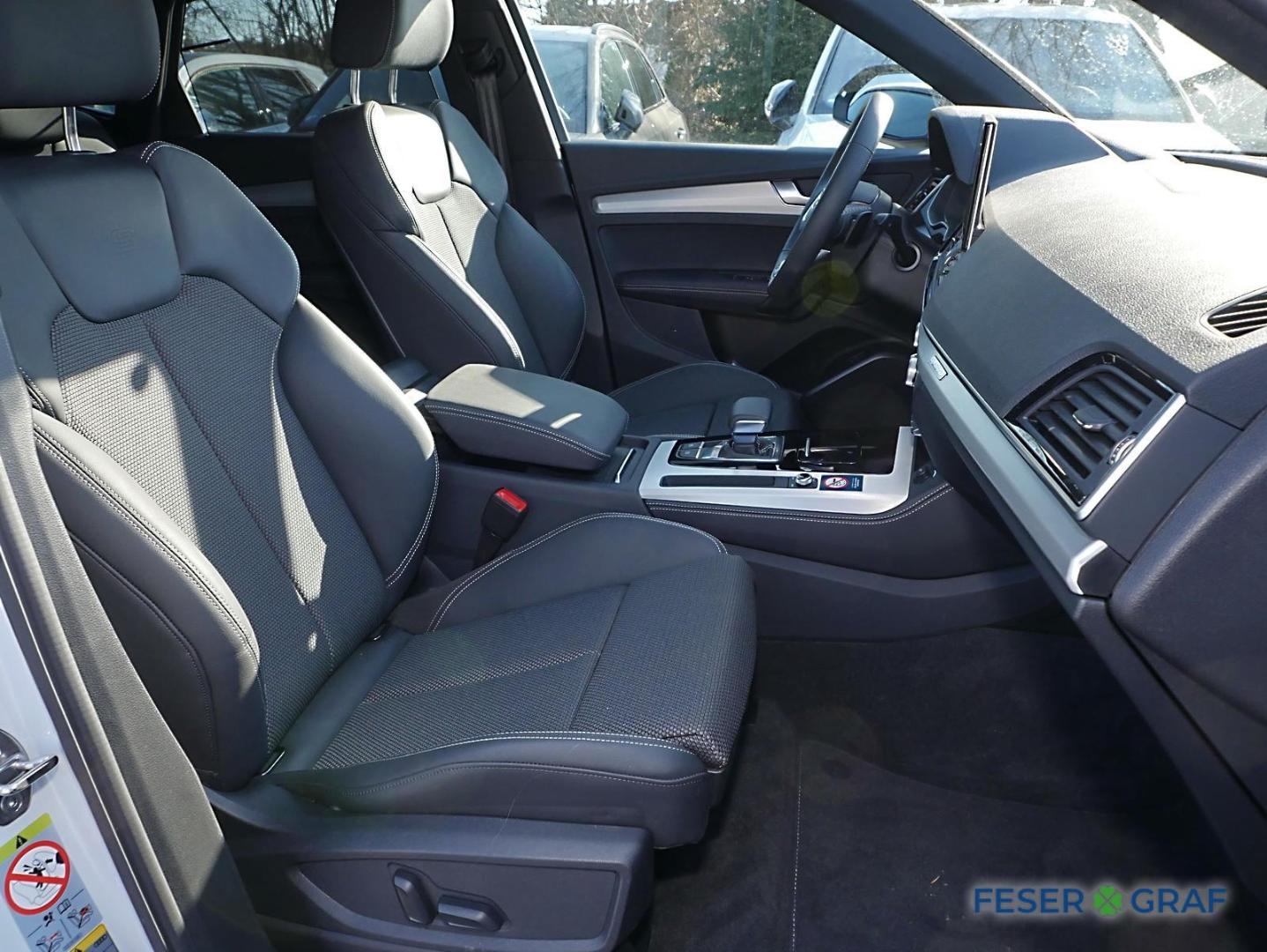 Image about Audi Q5 Sportback 40 TDI quattro S tronic