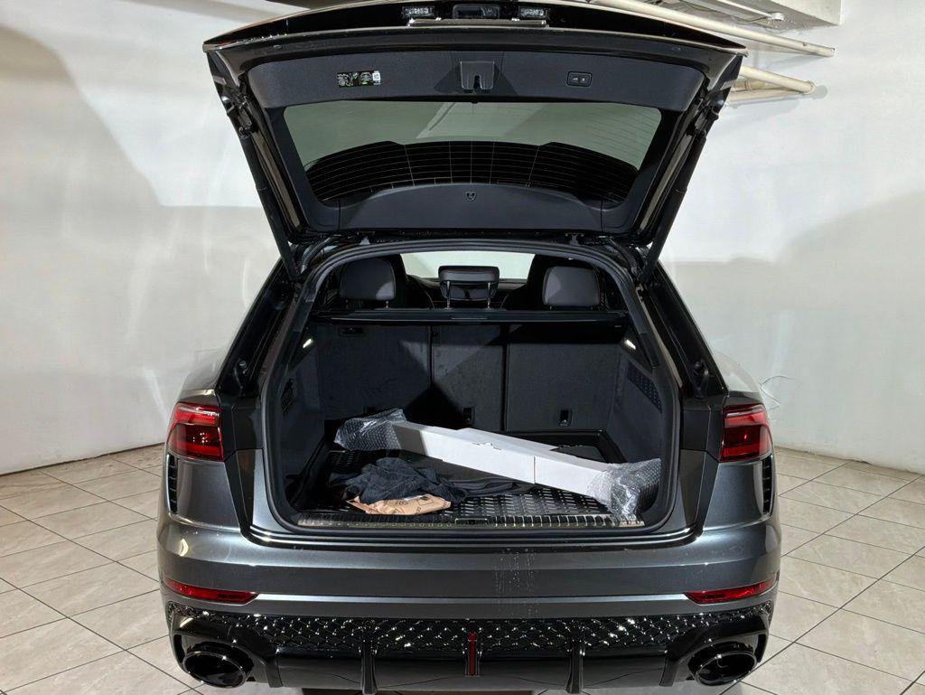 2026 Audi RS Q8 Base - Photo 20
