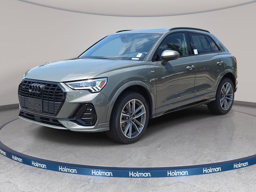 2025 Audi Q3 45 TFSI S Line Premium quattro's photo