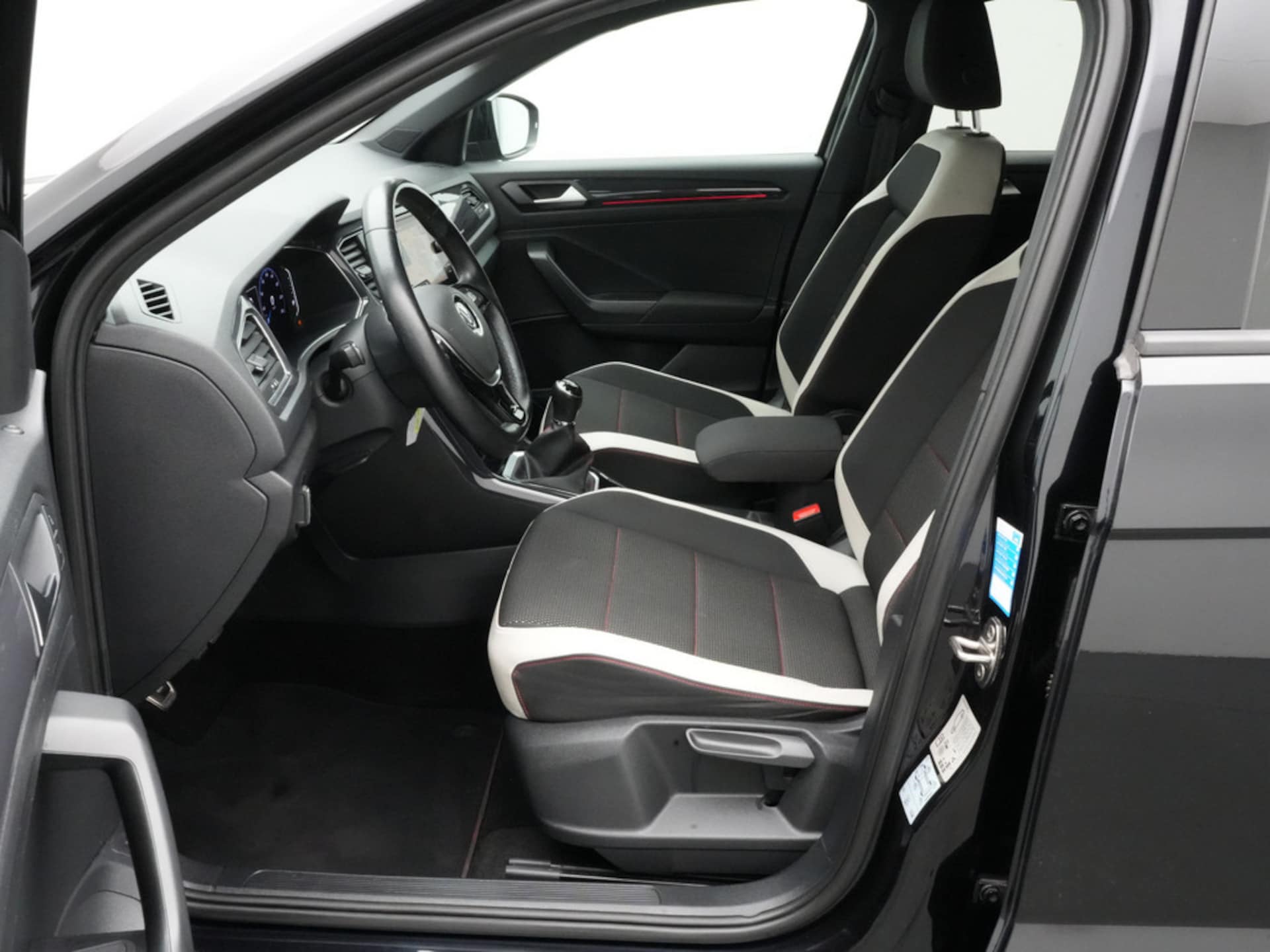 Volkswagen T-Roc Sport