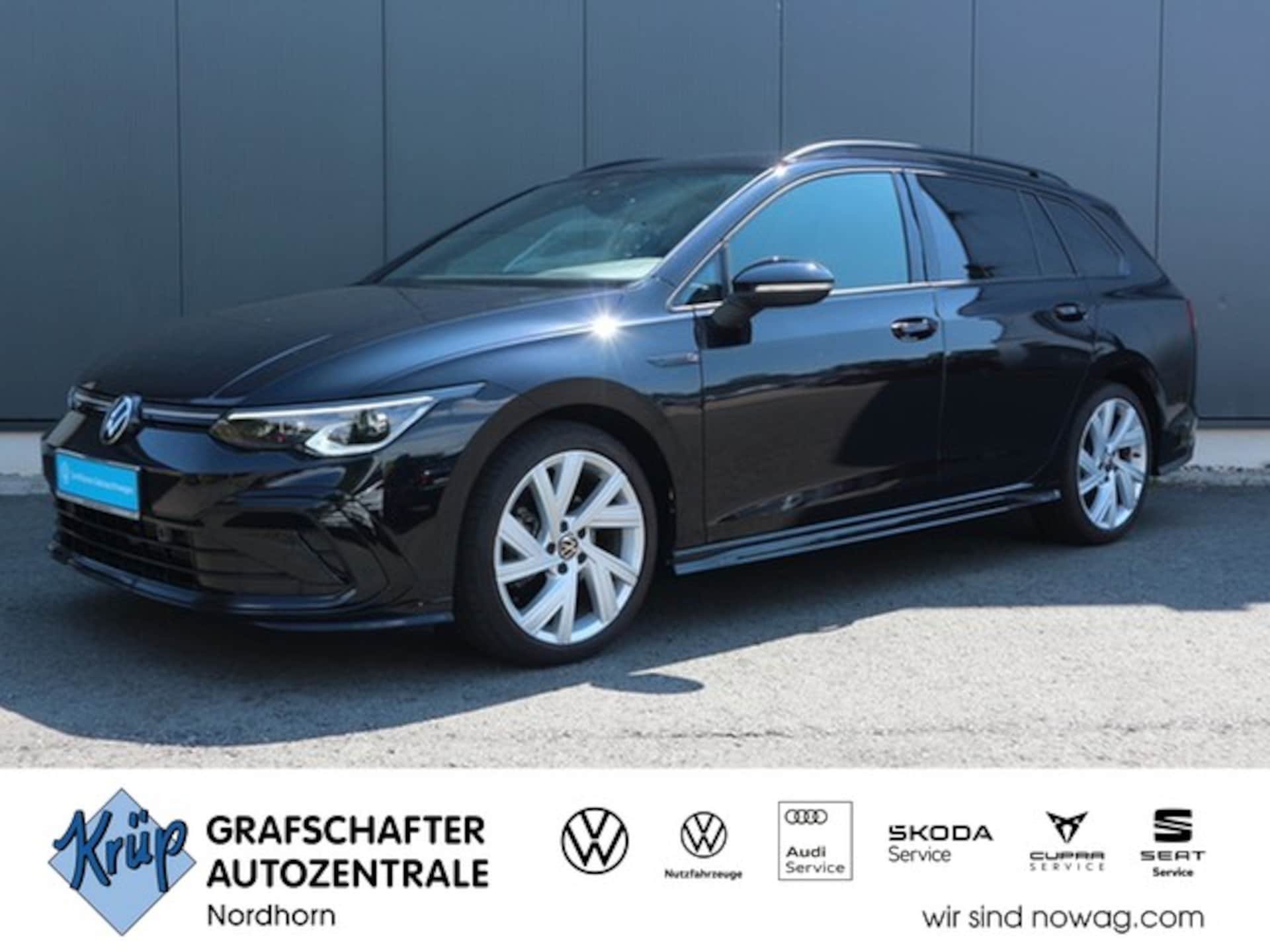 Volkswagen Golf Variant 2024 — Golf Variant 1,5 l eTSI R-Line +LED+Navi+Kamera