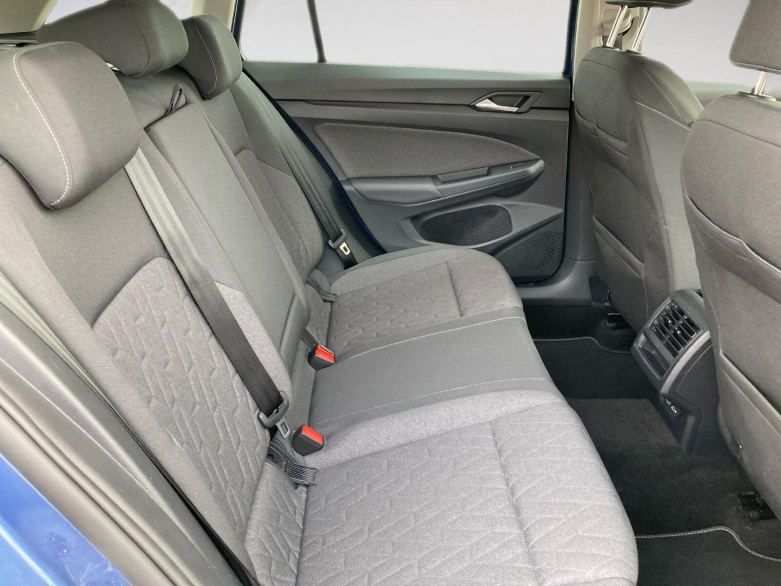 Volkswagen Golf Variant – Bild 10