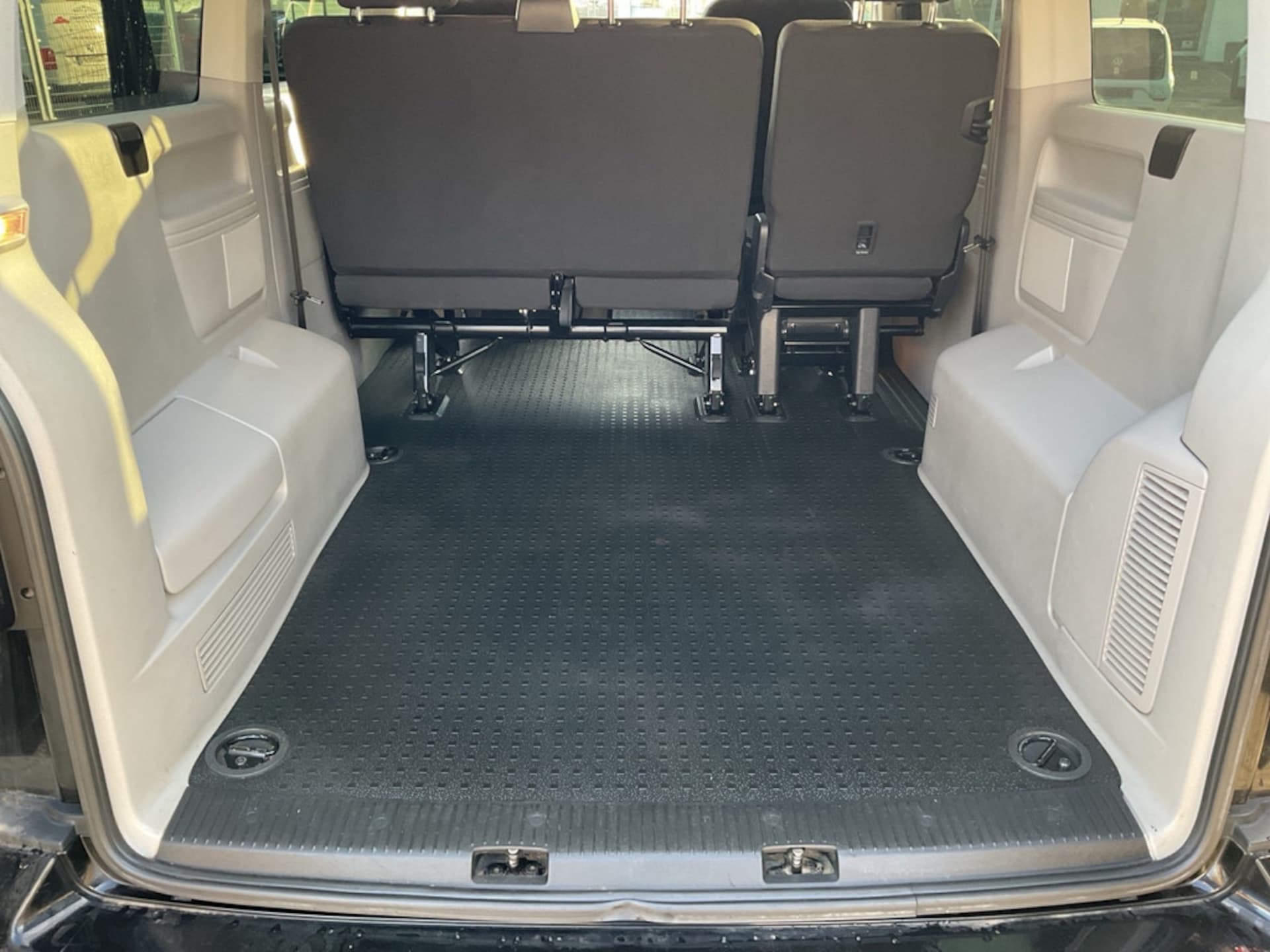 Volkswagen T6 Caravelle Trendline