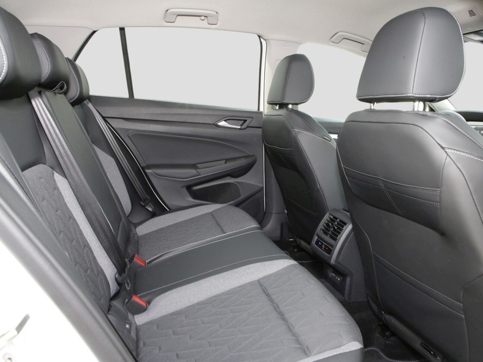 Volkswagen Golf – Bild 13