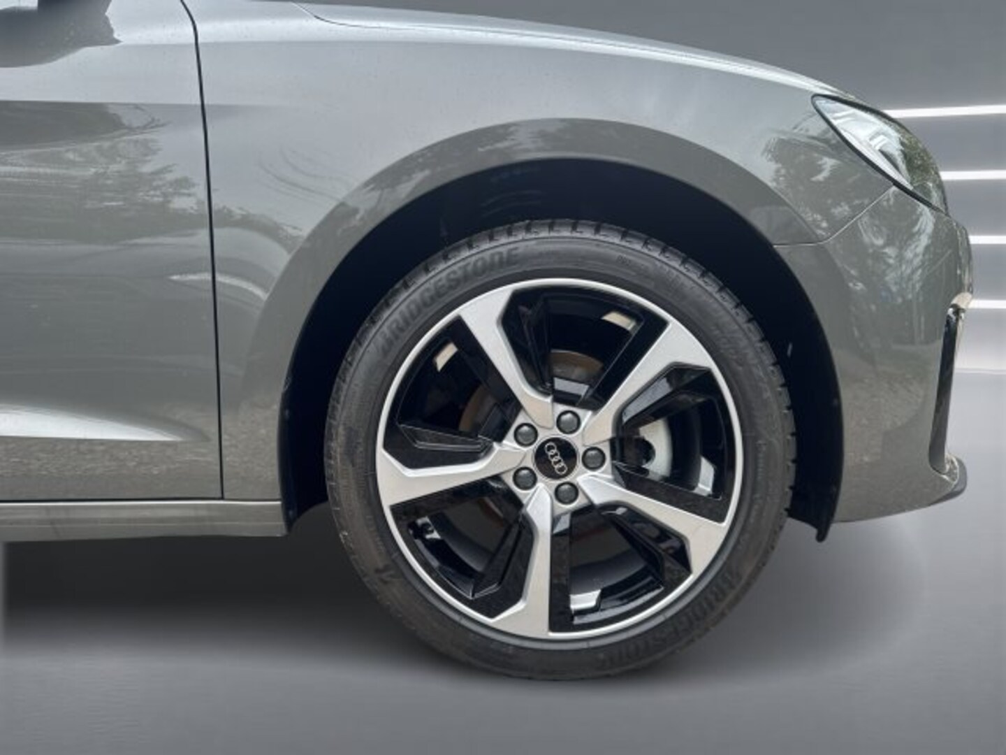 Bild über Audi A1 Sportback advanced 30 TFSI S tronic - für weitere Informationen kontaktieren Sie den Audi Partner