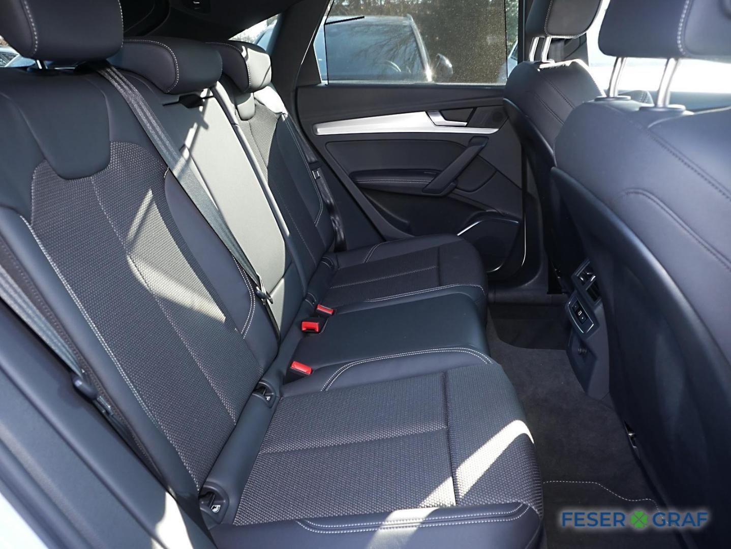 Image about Audi Q5 Sportback 40 TDI quattro S tronic