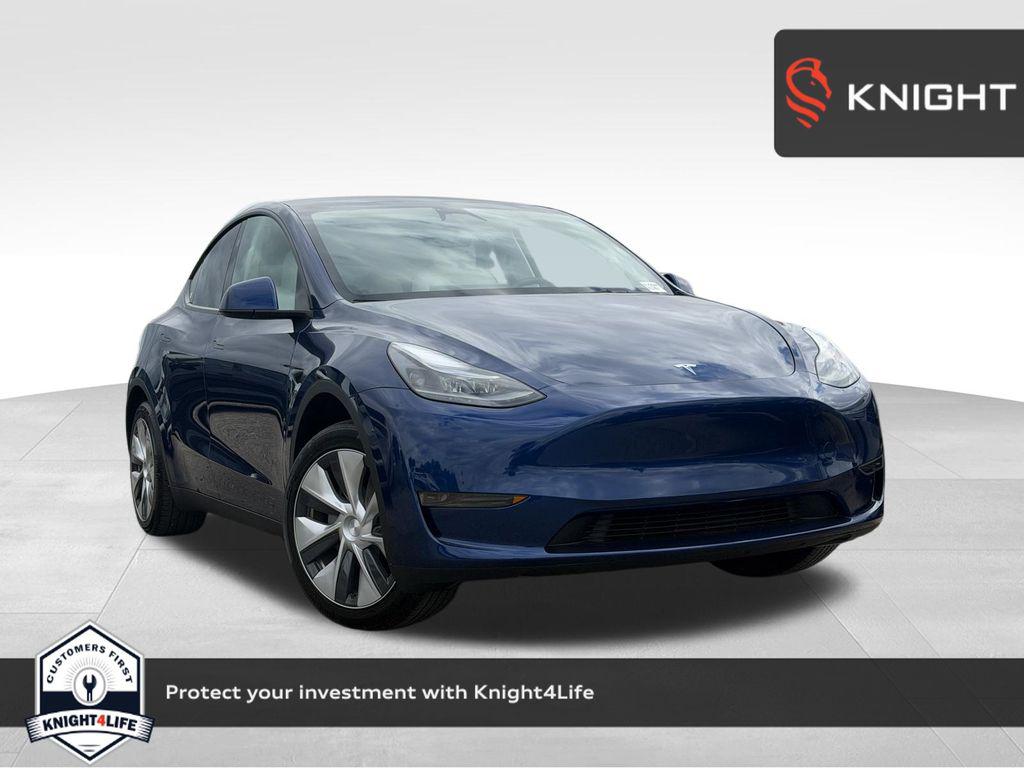 2024 Tesla Model Y Long Range Rear Wheel Drive's photo