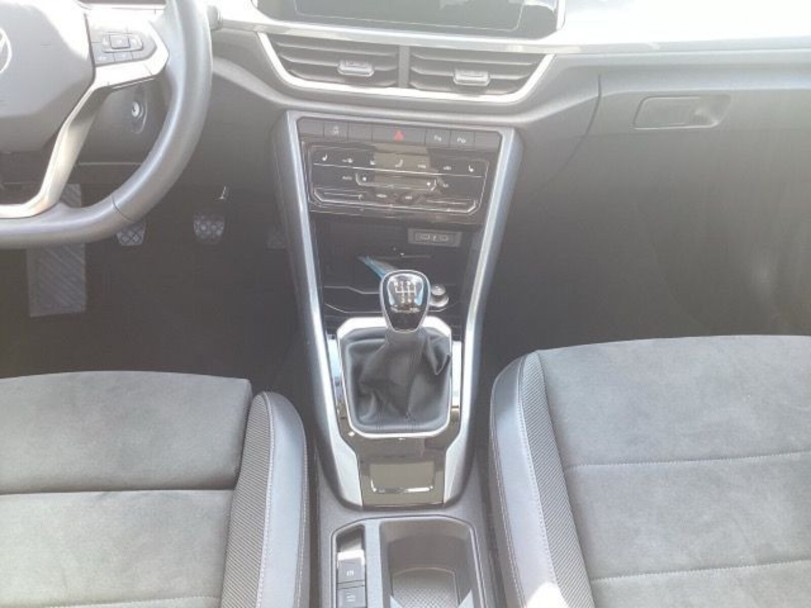 Volkswagen T-Roc – Bild 11