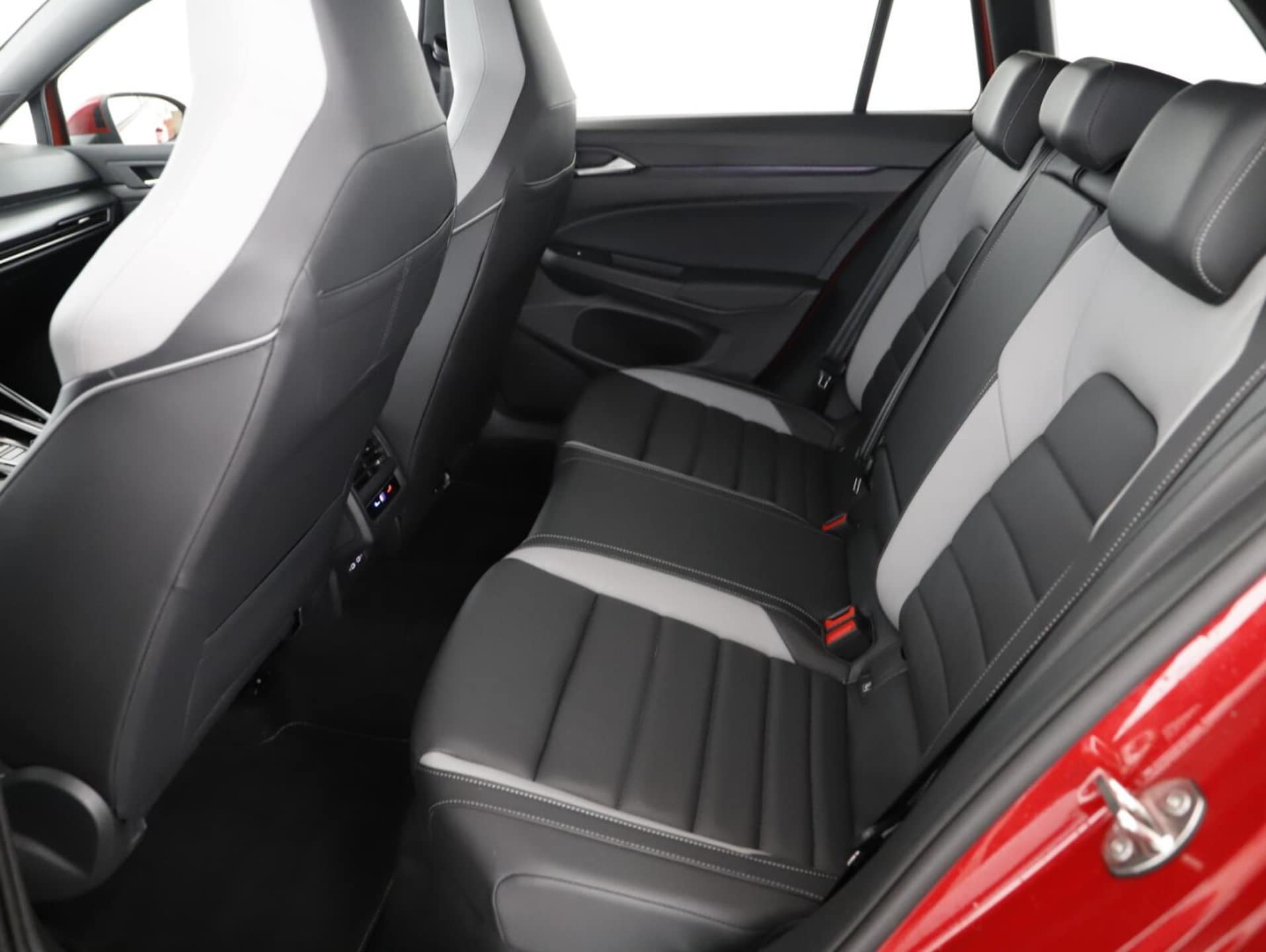 Volkswagen Golf Variant R-Line
