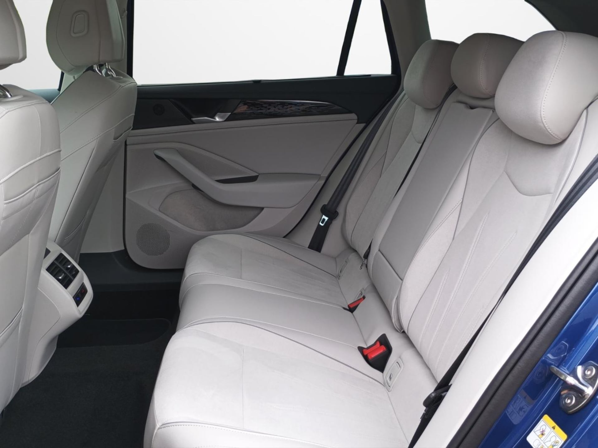 Volkswagen Passat Elegance