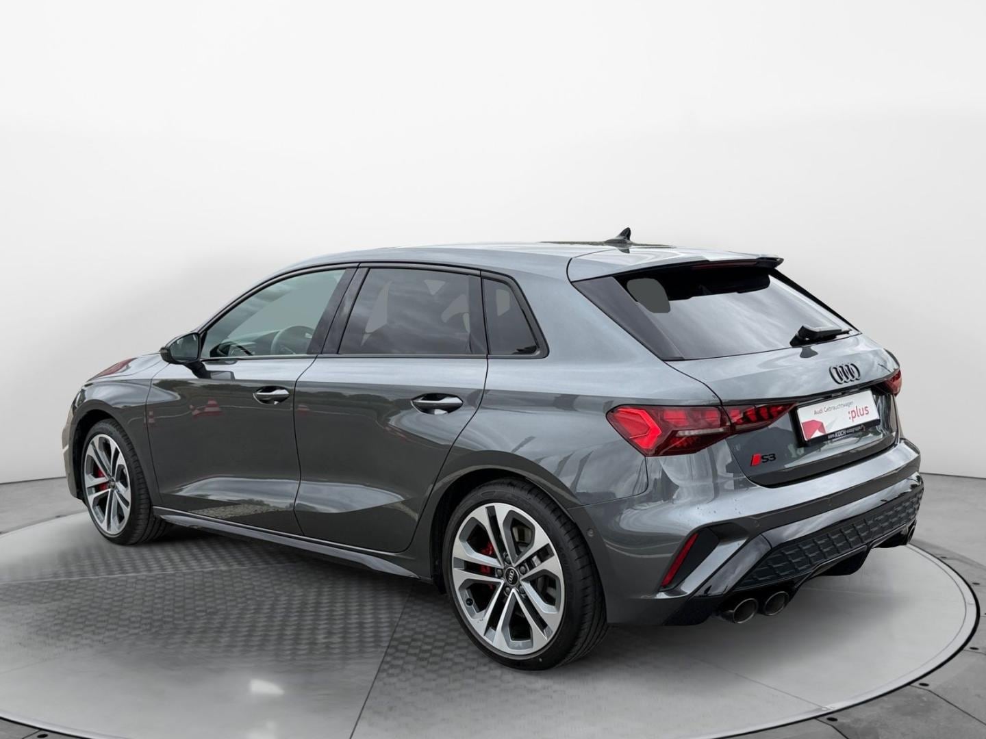 Bild über Audi S3 Sportback TFSI quattro S tronic - für weitere Informationen kontaktieren Sie den Audi Partner