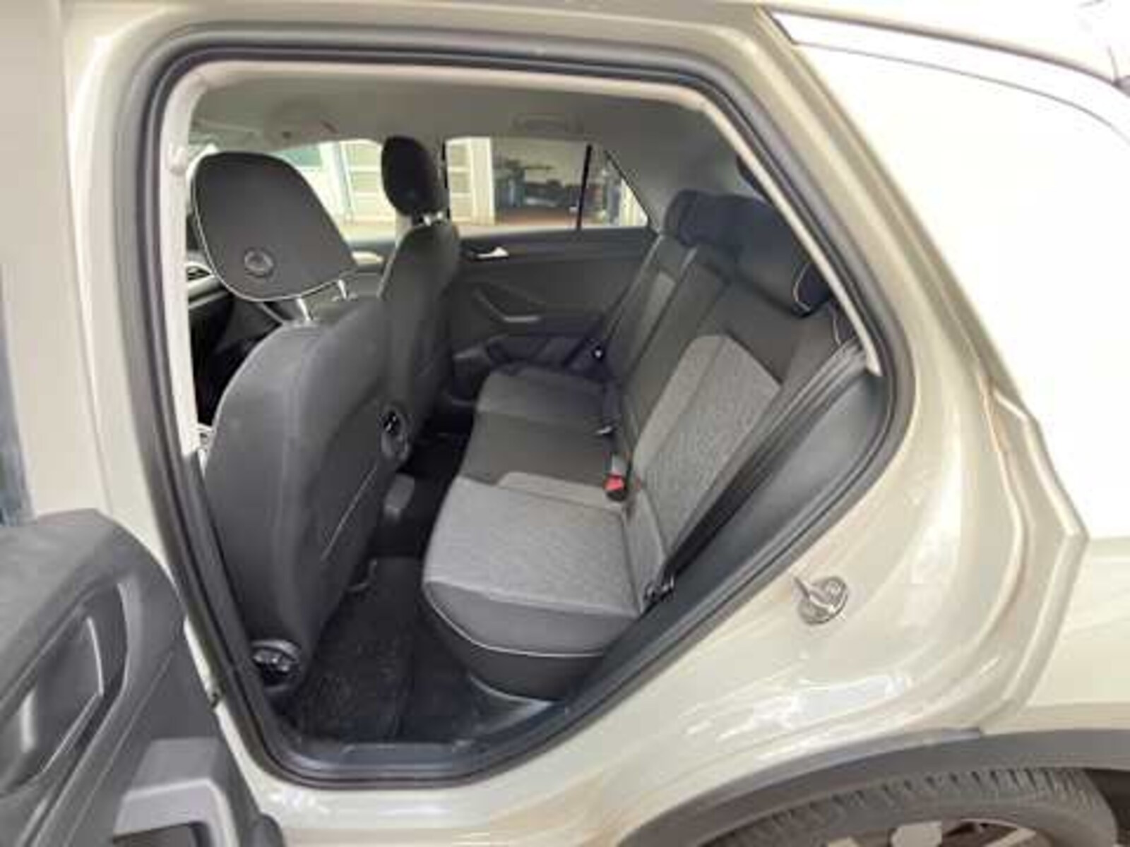 Volkswagen T-Roc – Bild 8