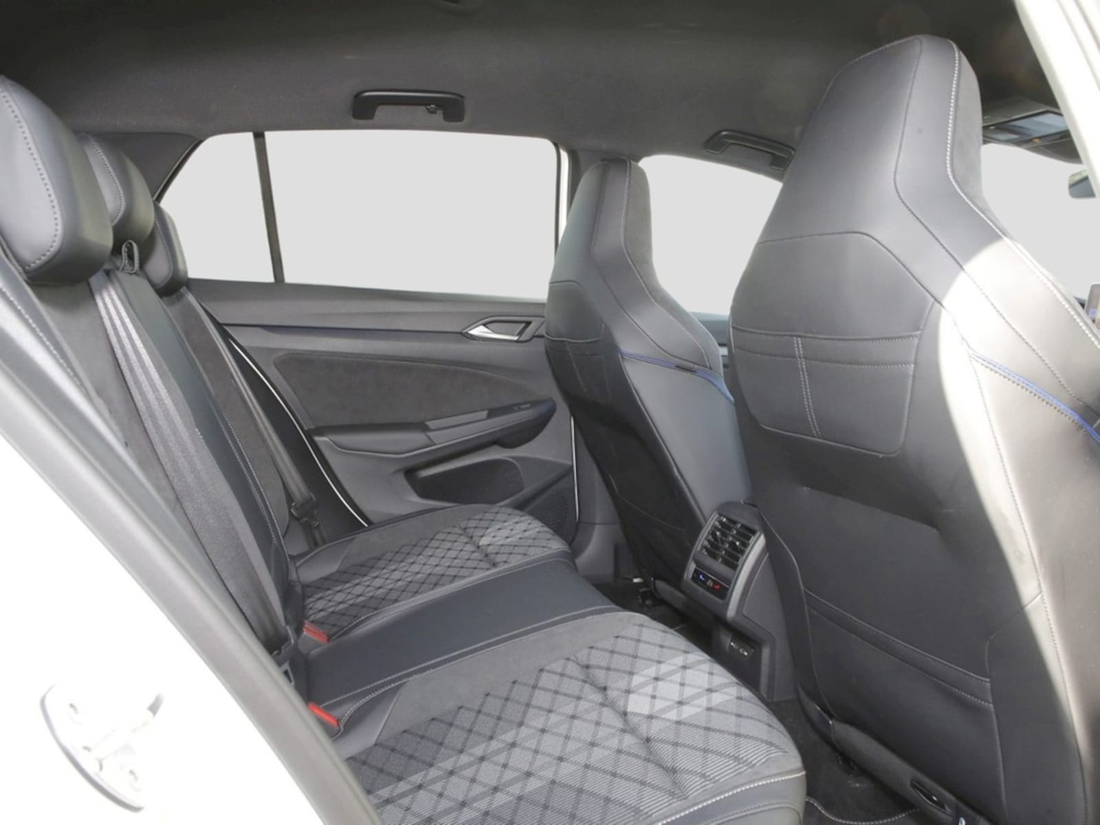 Volkswagen Golf – Bild 13