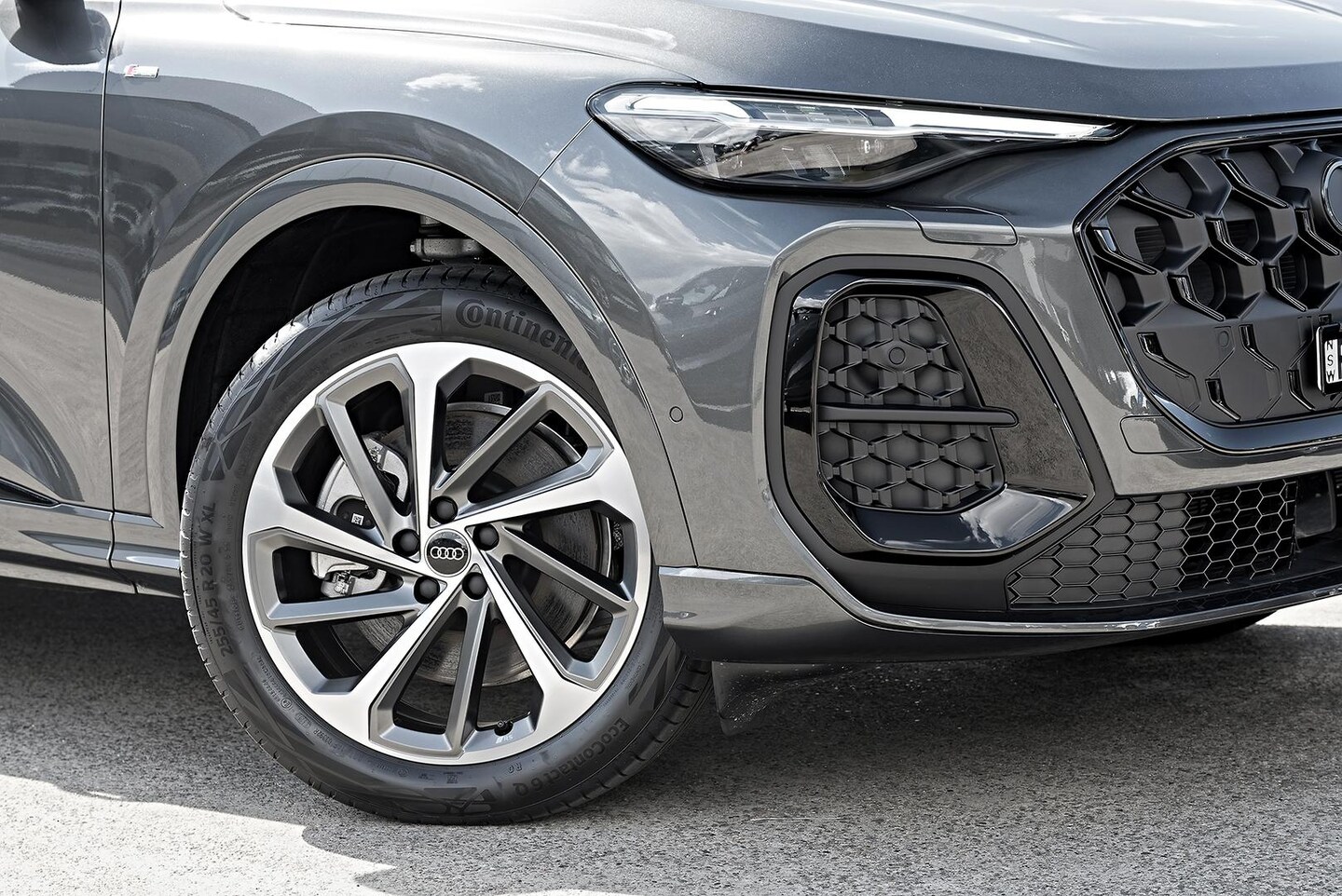 Image about Audi Q5 Sportback TDI quattro 150 kW sport