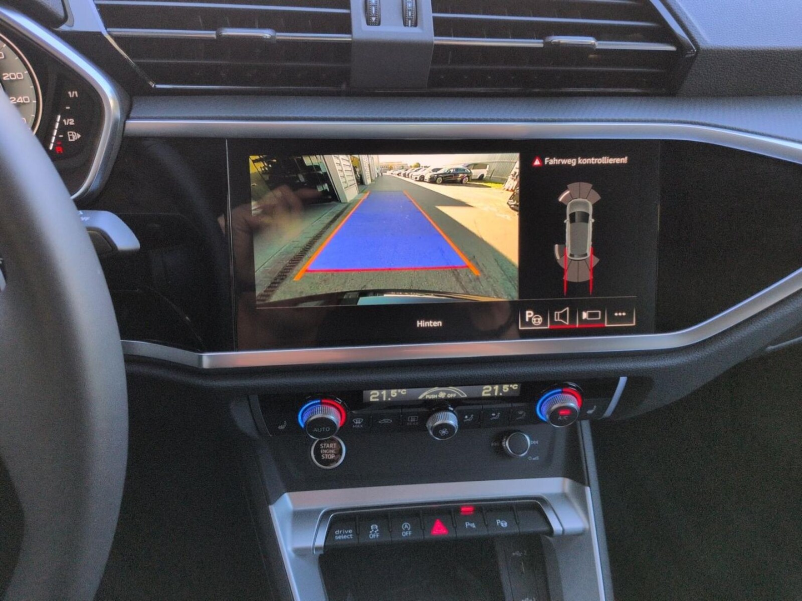 Audi Q3 – Bild 14