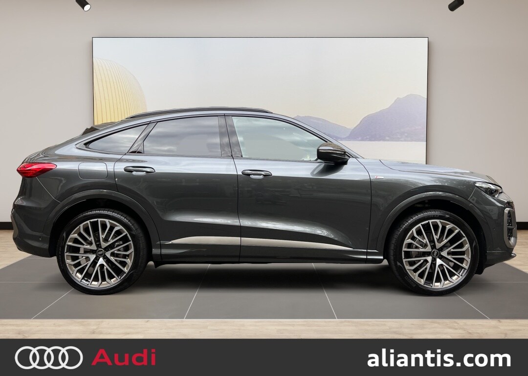 Image about Audi Q5 Sportback S line TFSI Hybride quattro 204 chS tronic
