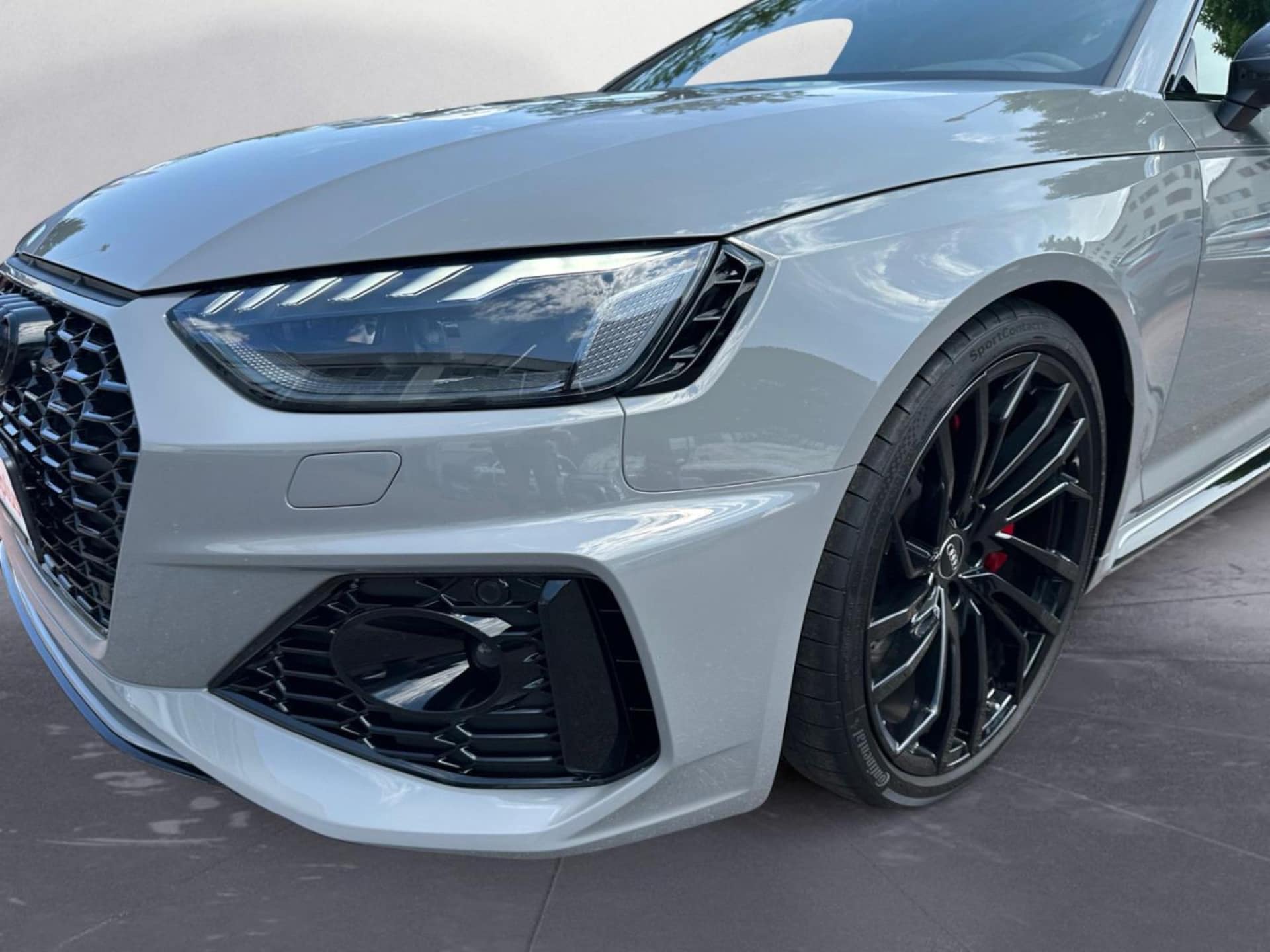 Audi RS 4 Avant