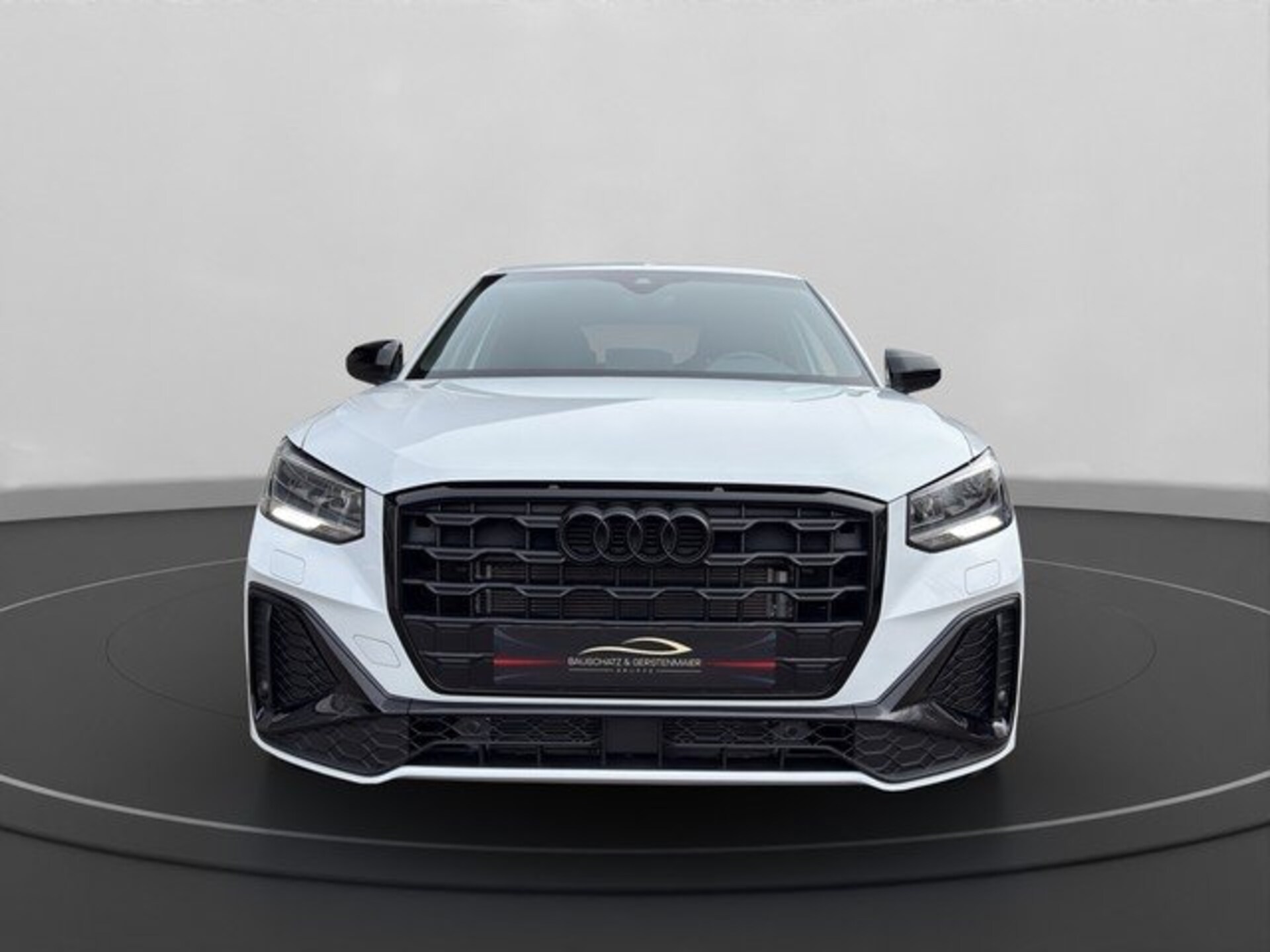 Audi Q2 S line