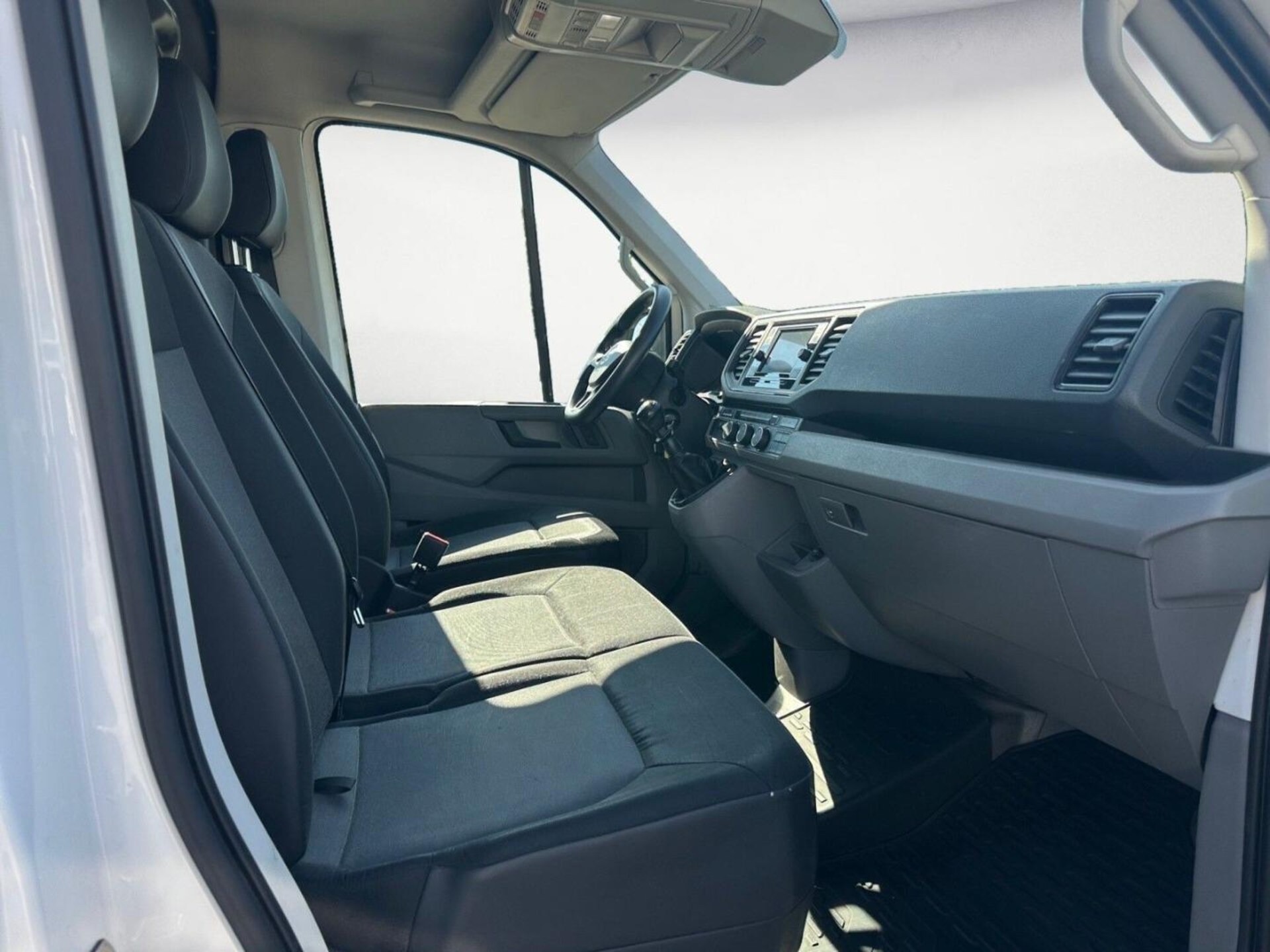 Volkswagen Crafter Kasten mittlerer Radstand