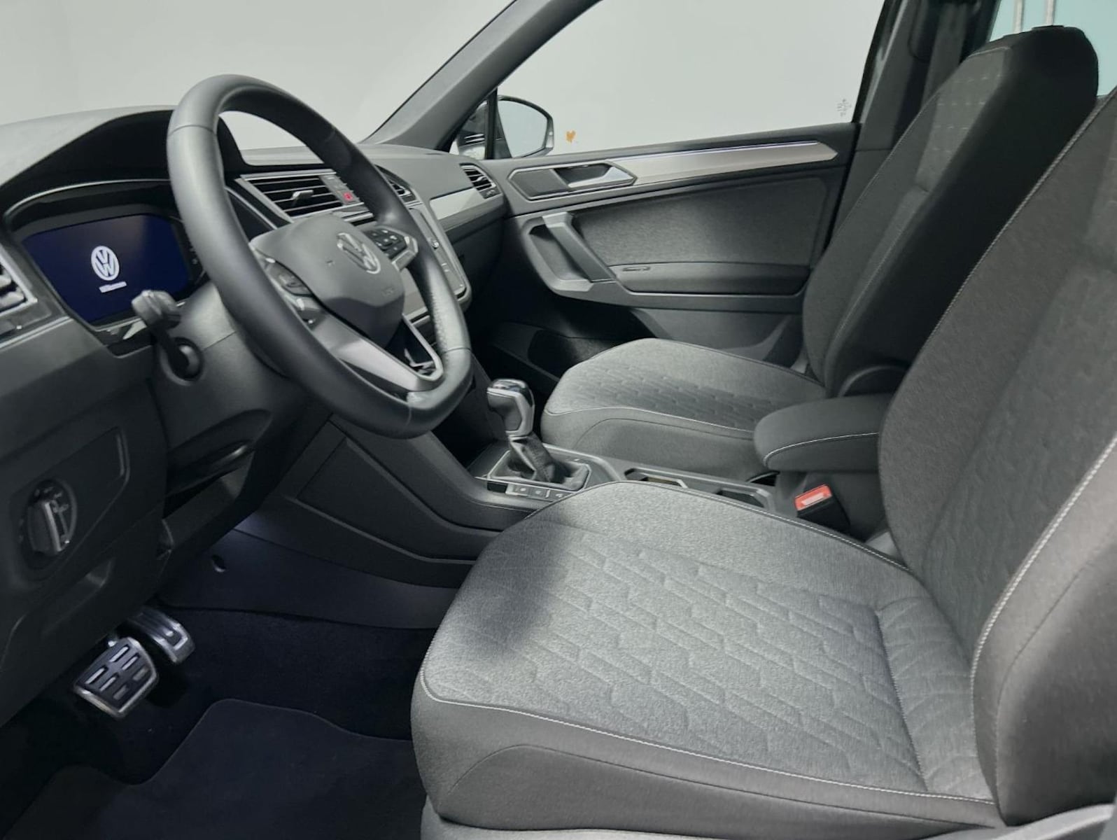 Volkswagen Tiguan – Bild 11