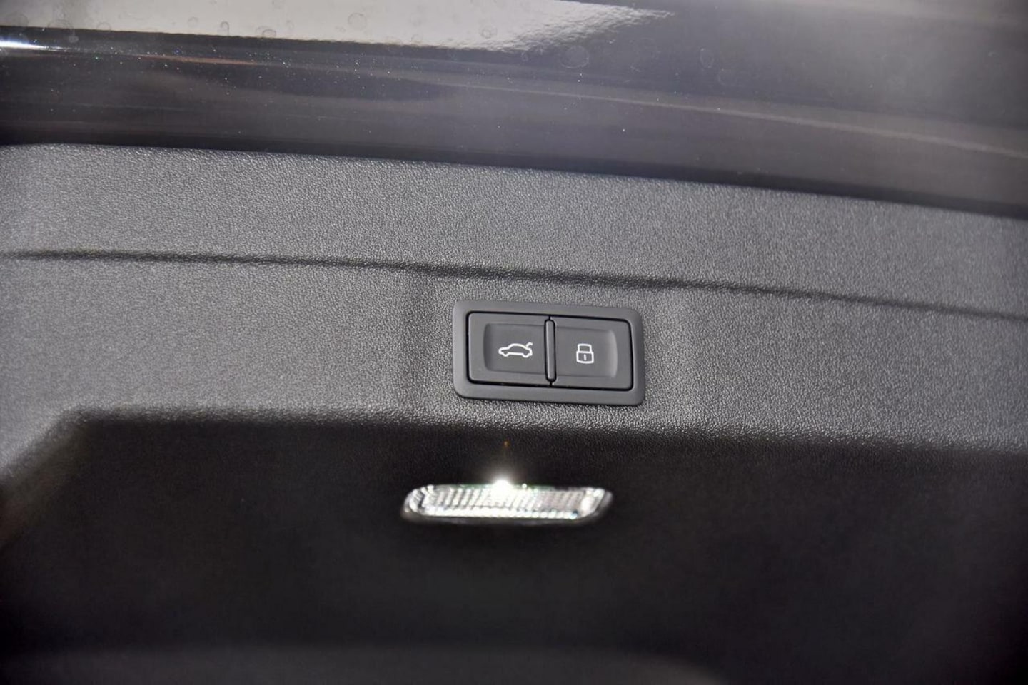 Image about Audi A5 Avant TFSI e e-hybrid quattro 270 kW S tronic
