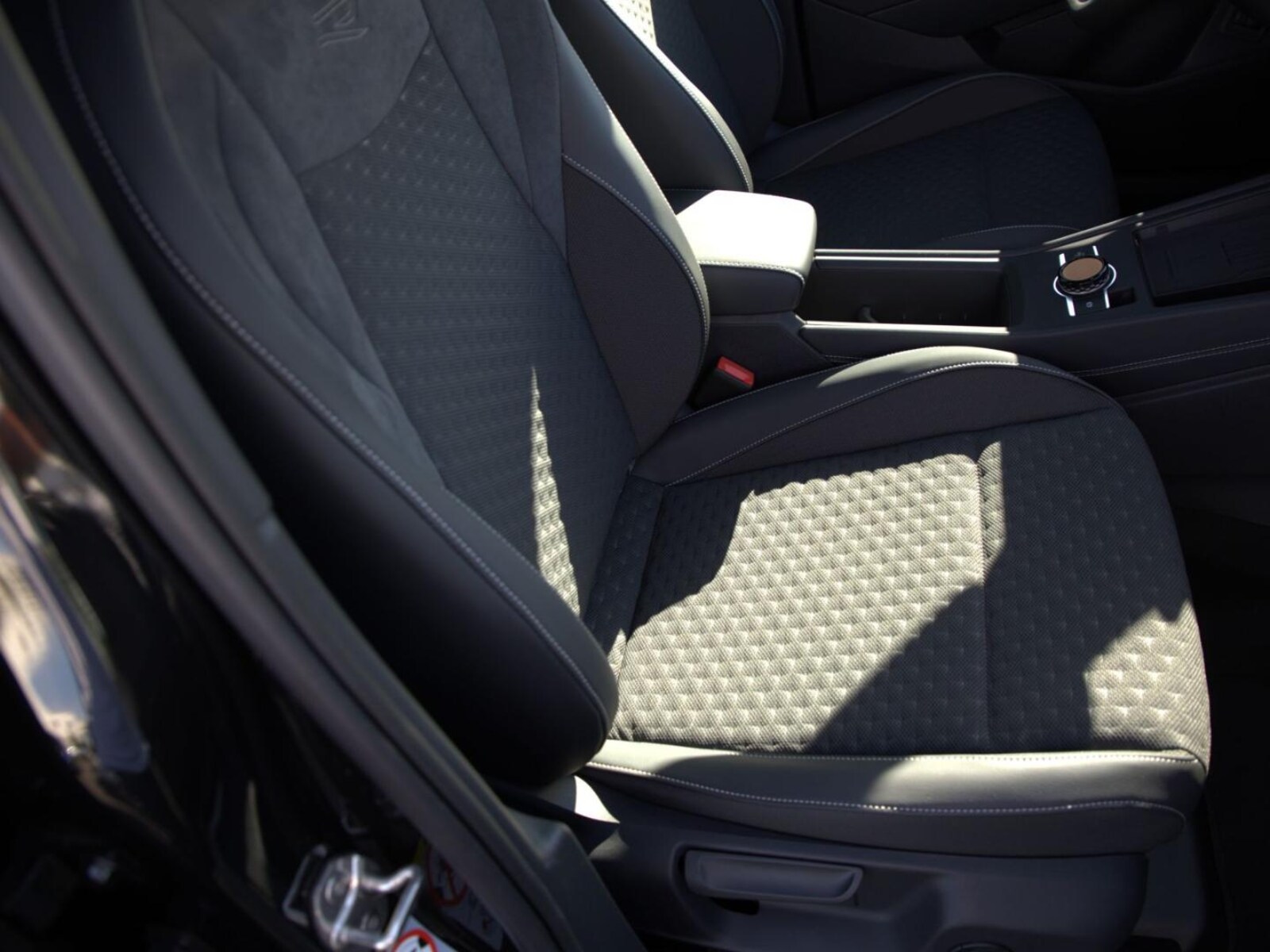 Volkswagen T-Roc – Bild 25
