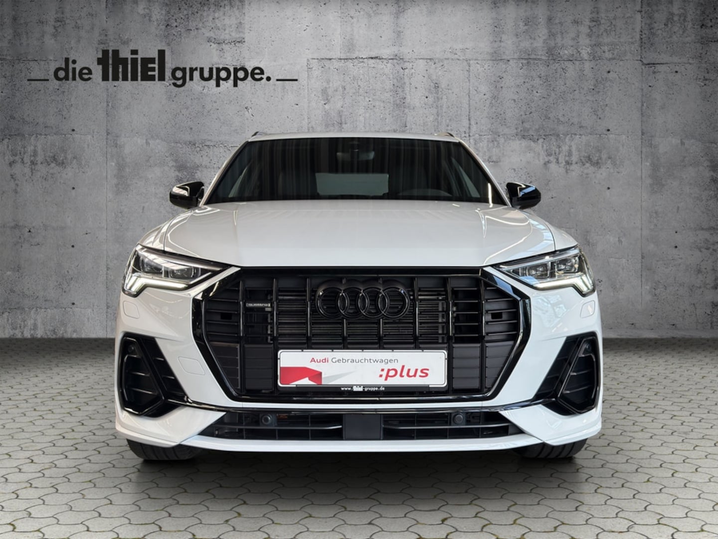 Bild über Audi Q3 S line 40 TFSI quattro S tronic - für weitere Informationen kontaktieren Sie den Audi Partner