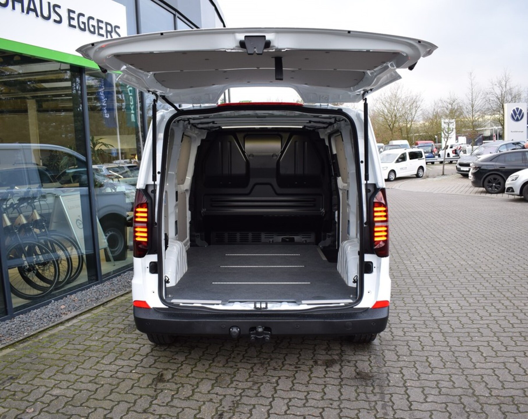 Volkswagen Transporter Kasten kurzer Radstand