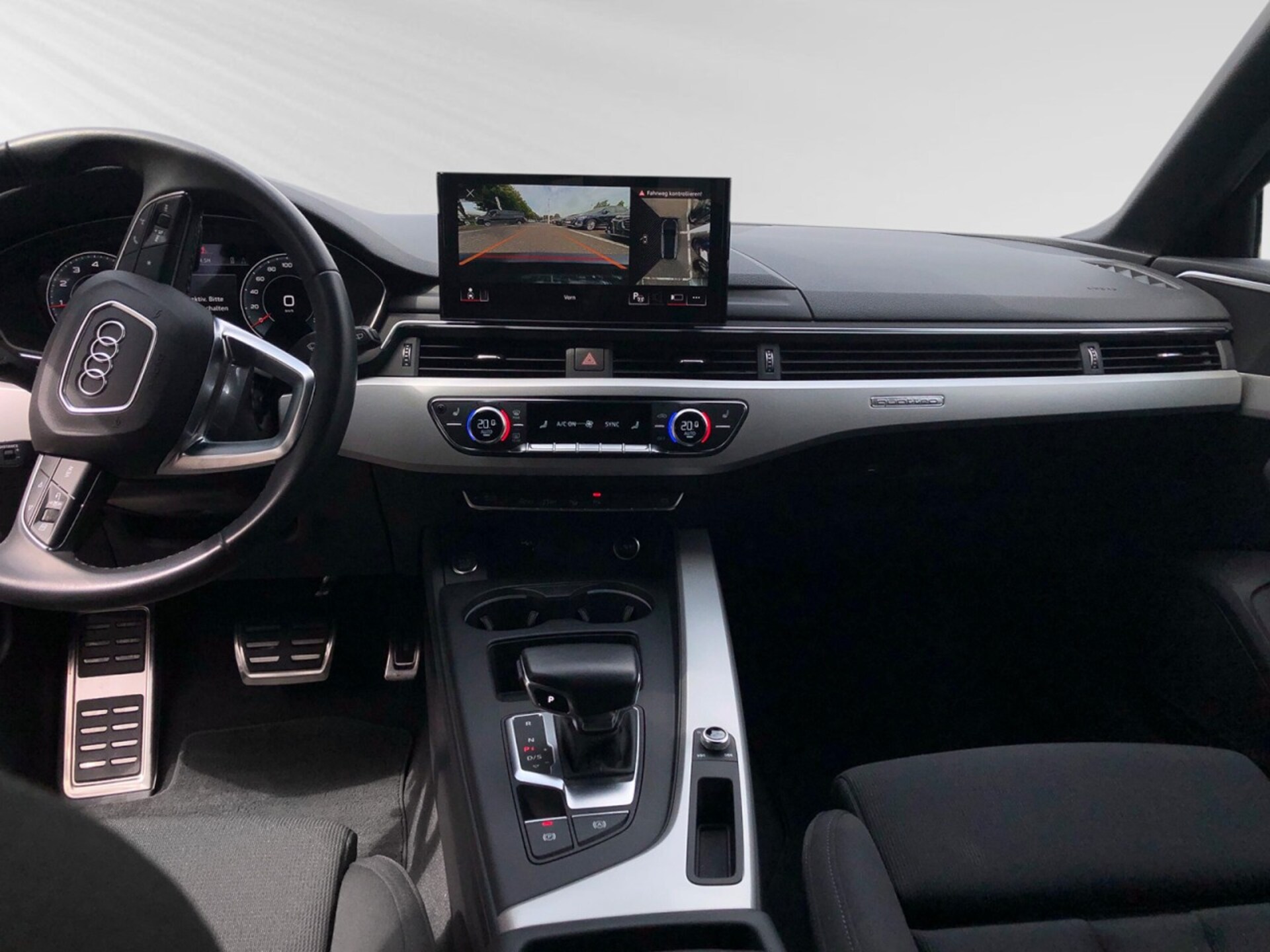 Audi A4 Avant S line
