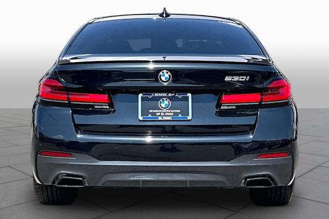 2023 BMW 530
